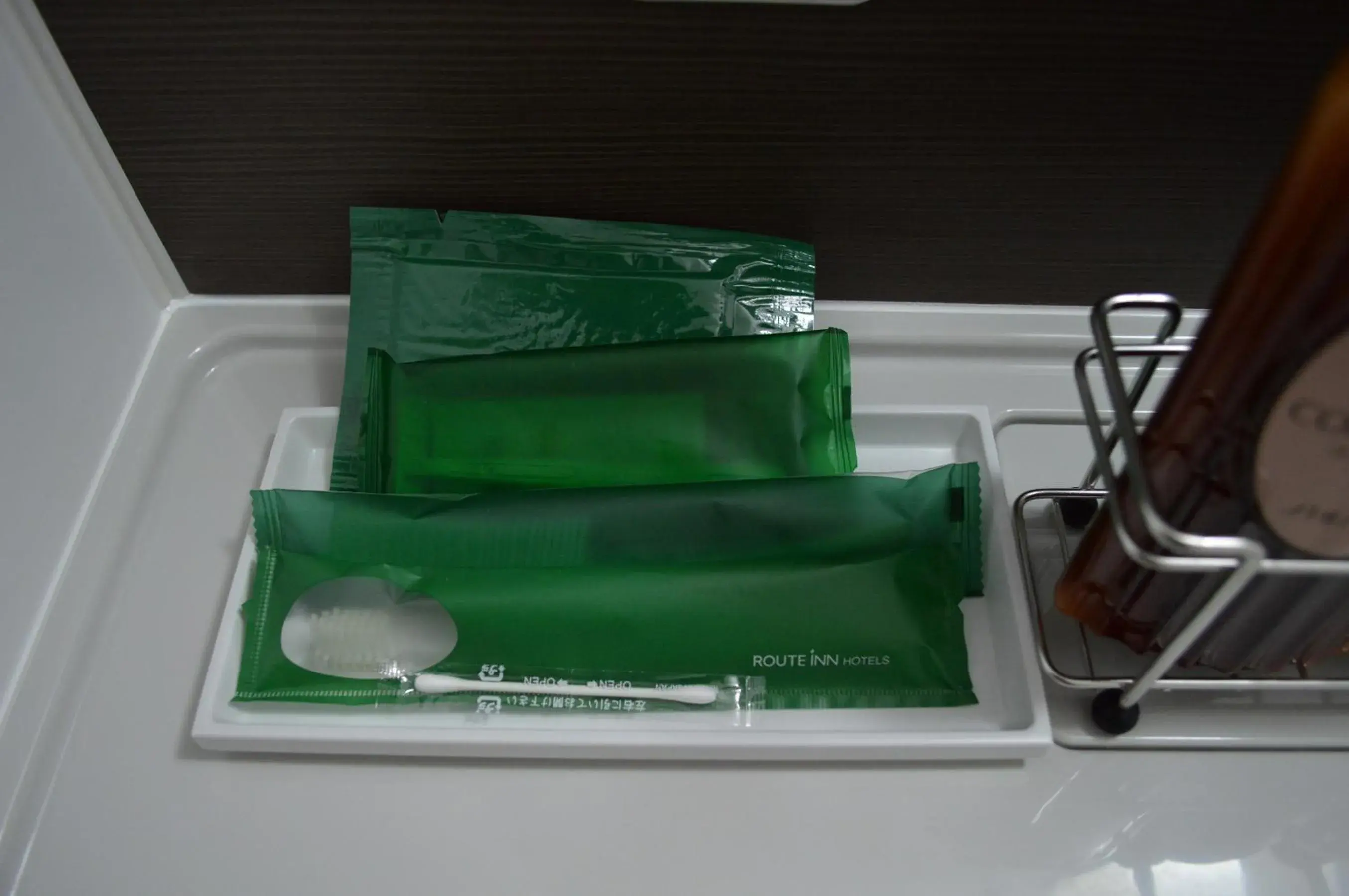 Comfort Twin Room - single occupancy - Smoking in Hotel Route-Inn Fuji Chuo Koen Higashi Comfort Twin Room - single occupancy - Smoking in Hotel Route-Inn Fuji Chuo Koen Higashi