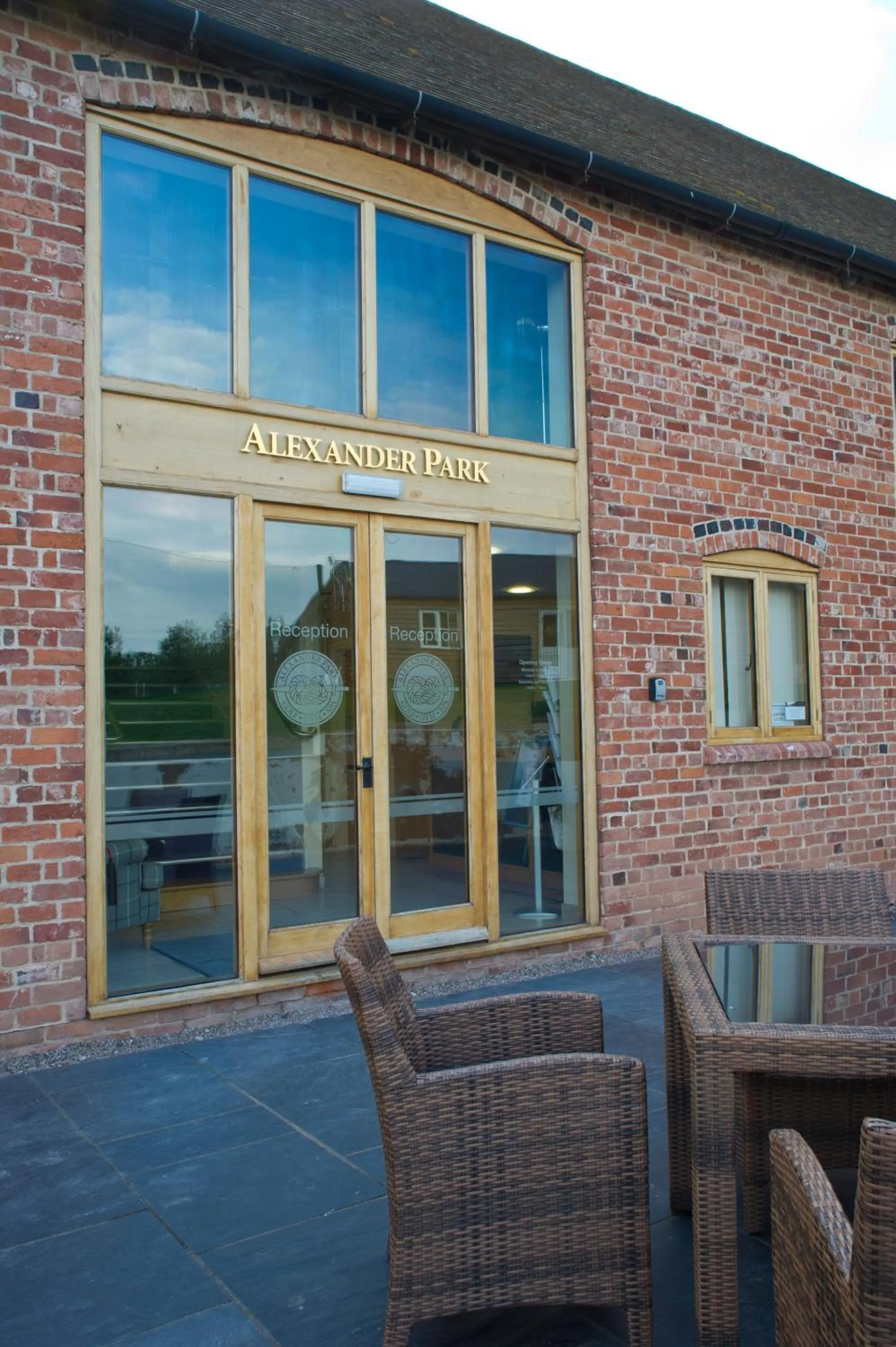 Facade/entrance in Alexander Park B&B