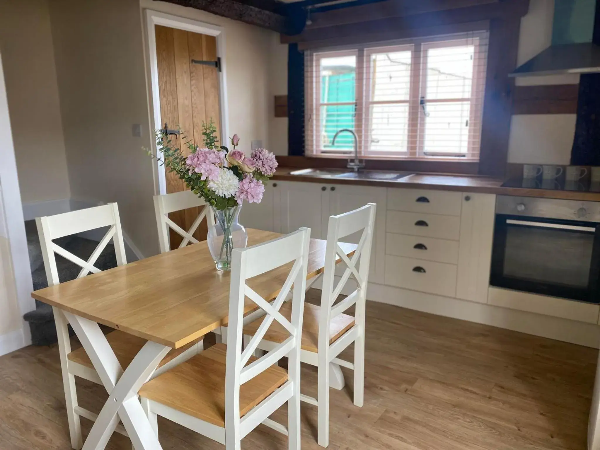 Two-Bedroom House in Alexander Park B&B Two-Bedroom House in Alexander Park B&B