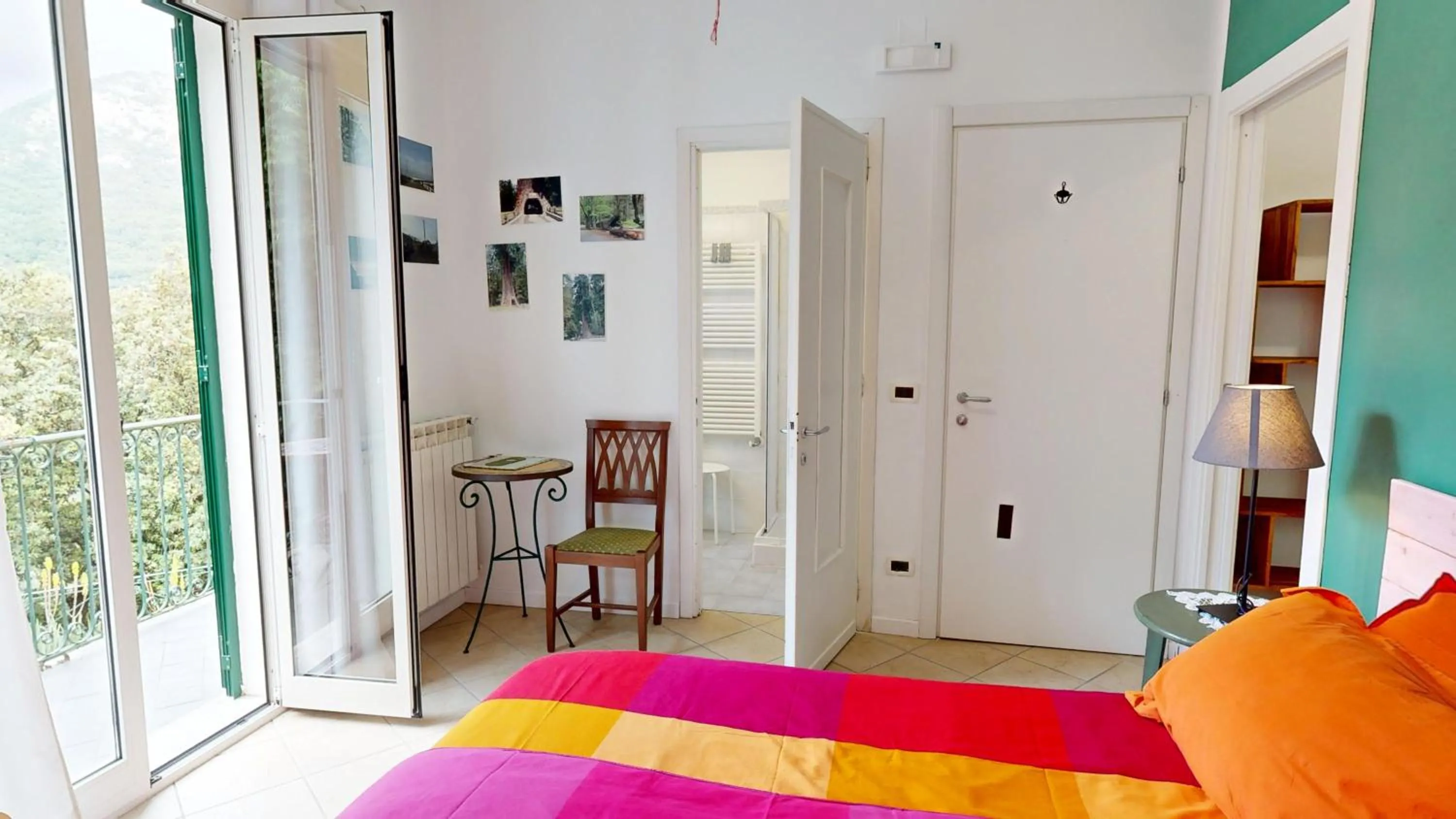 Property building, Bed in Ai Cinque Campanili