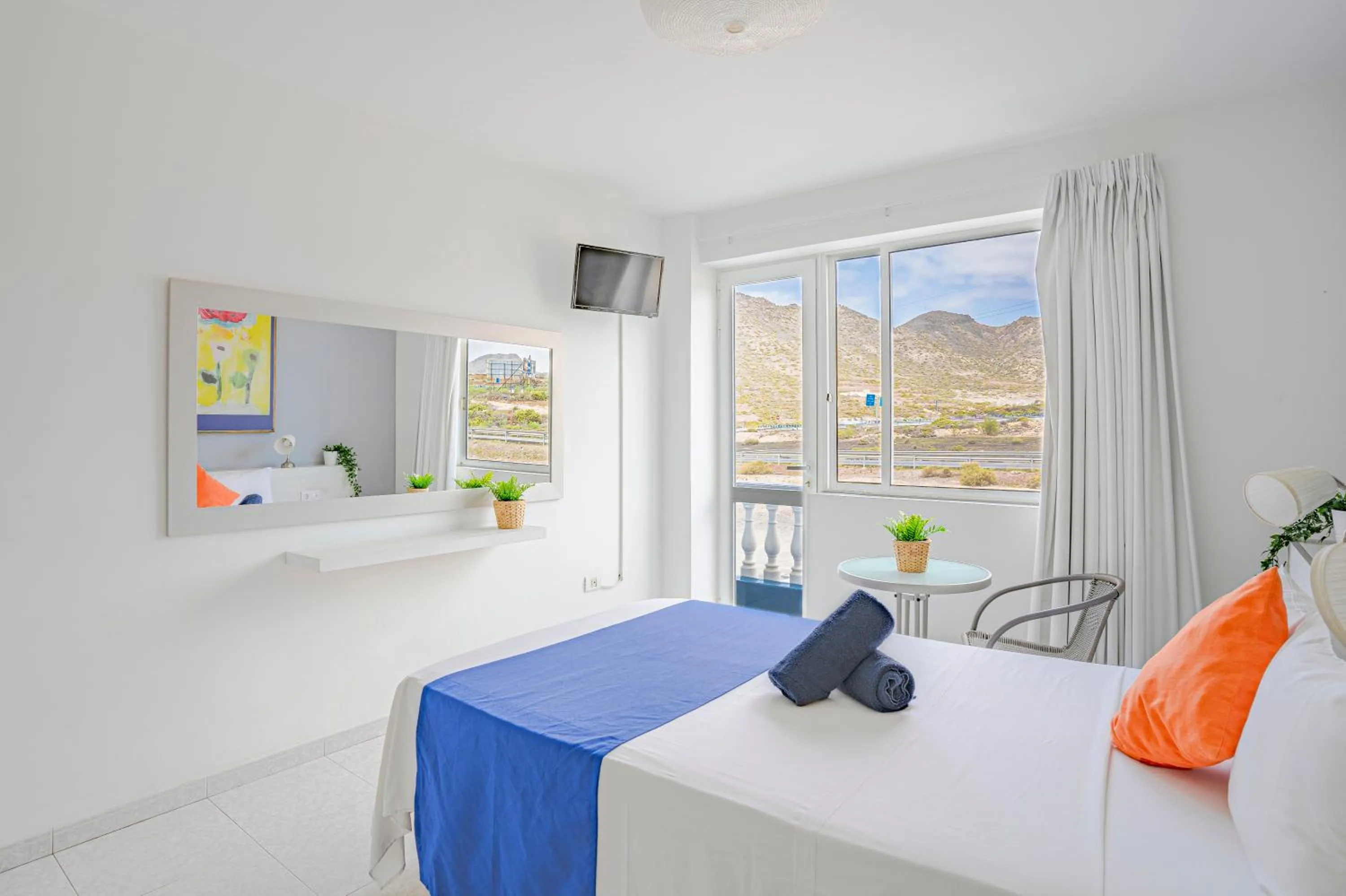 Bed in Hostel Neon Tenerife