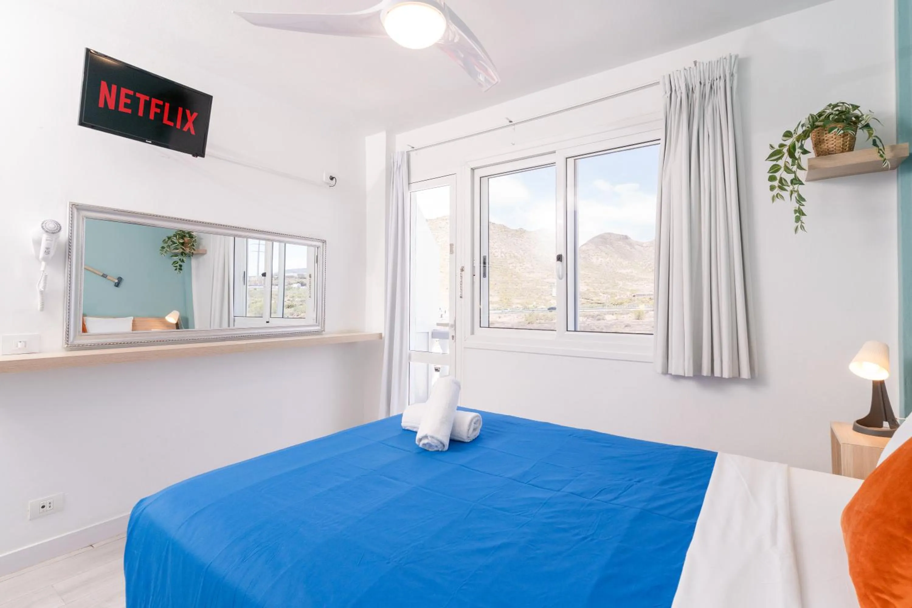 Bed in Hostel Neon Tenerife