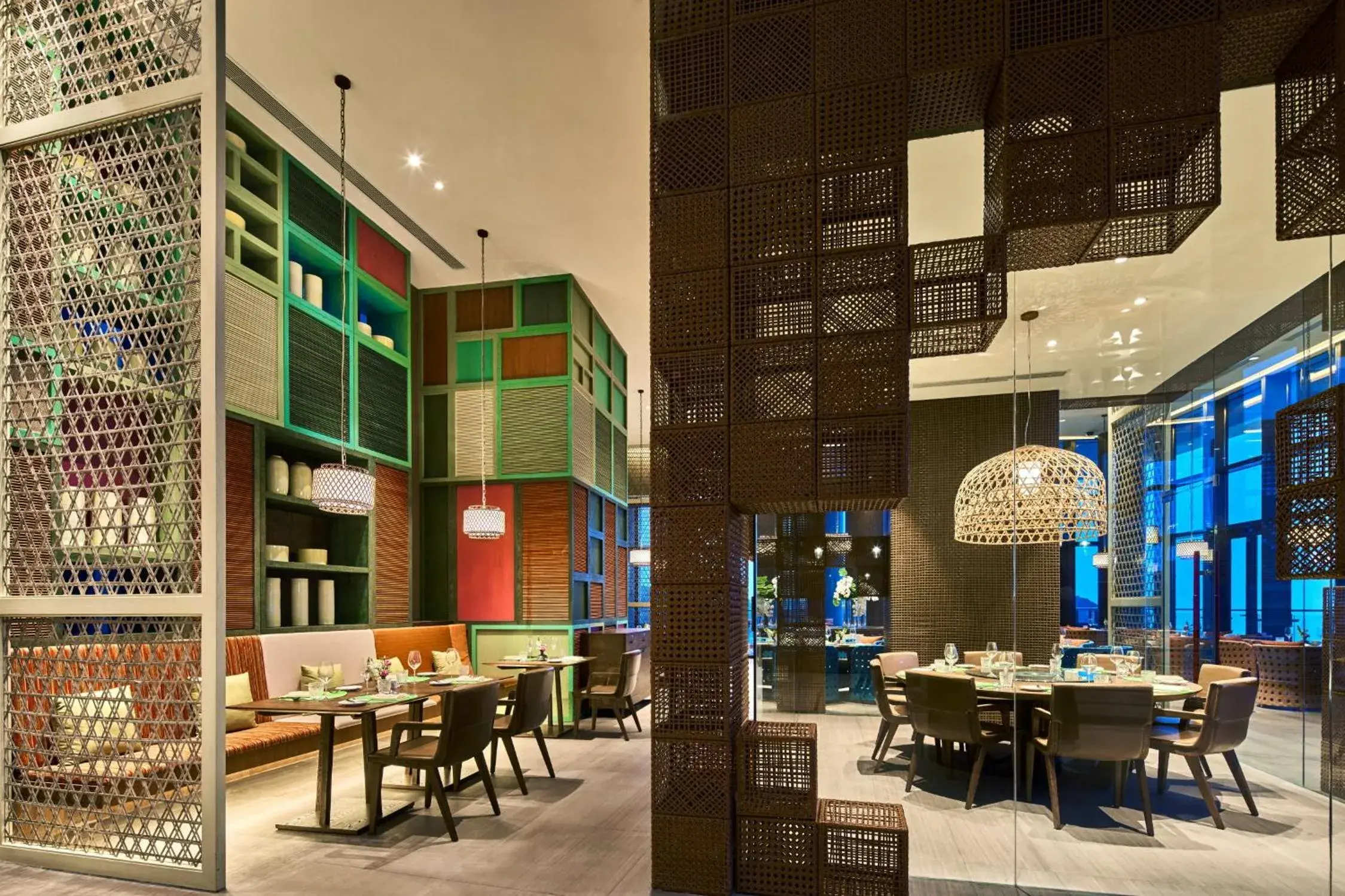 Restaurant/places to eat in Crowne Plaza Ningbo Xiangshan Sea View by IHG Restaurant/places to eat in Crowne Plaza Ningbo Xiangshan Sea View by IHG