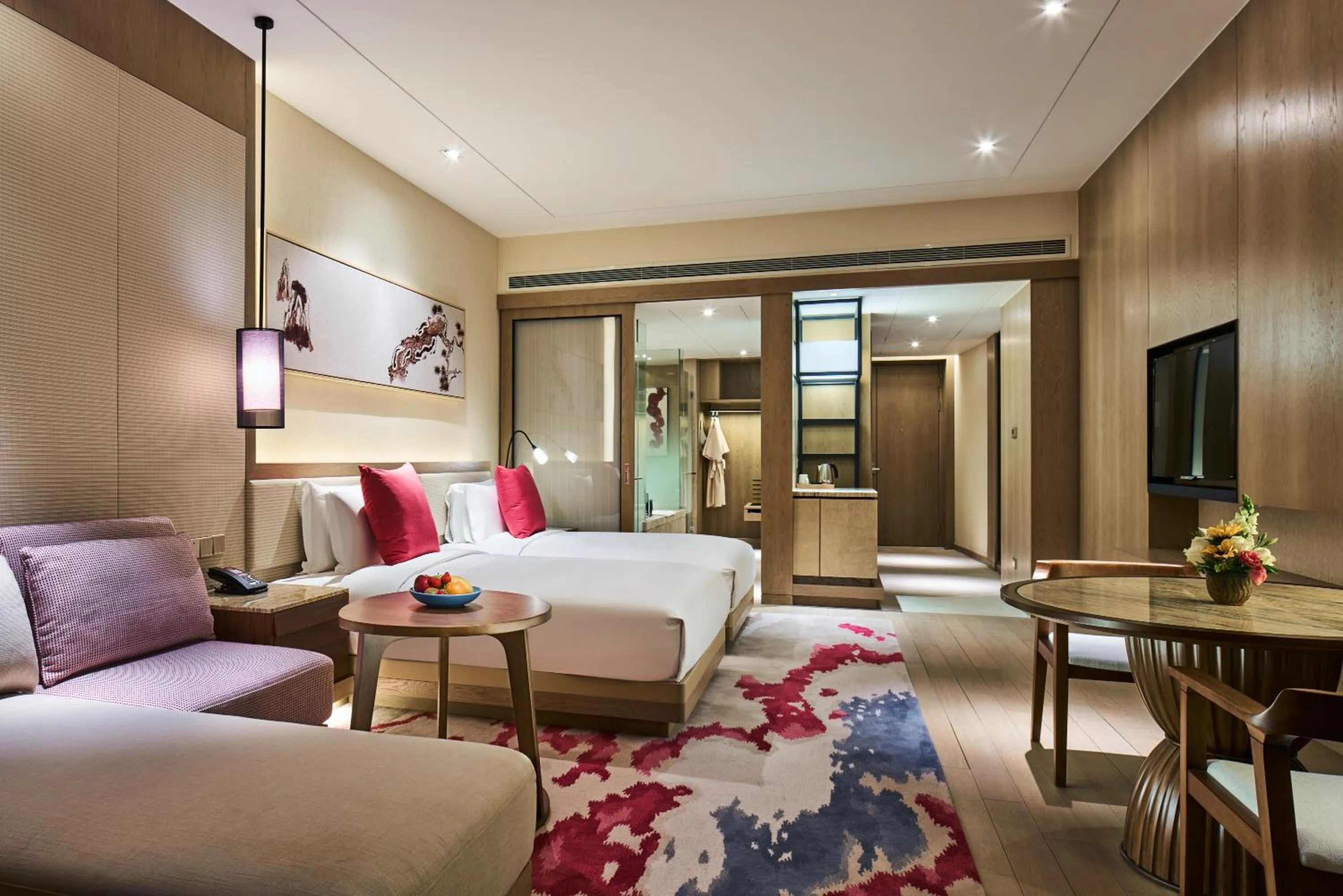 Photo of the whole room, Bed in Crowne Plaza Ningbo Xiangshan Sea View by IHG