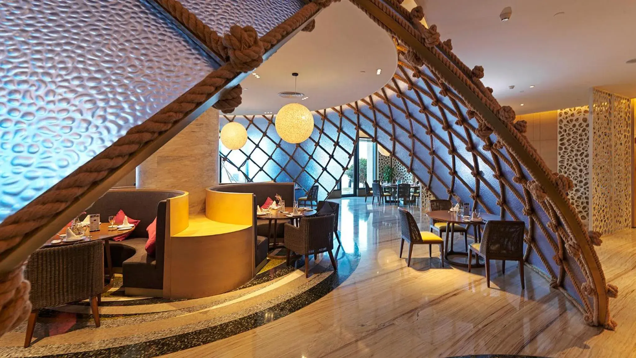 Restaurant/places to eat in Crowne Plaza Ningbo Xiangshan Sea View by IHG Restaurant/places to eat in Crowne Plaza Ningbo Xiangshan Sea View by IHG