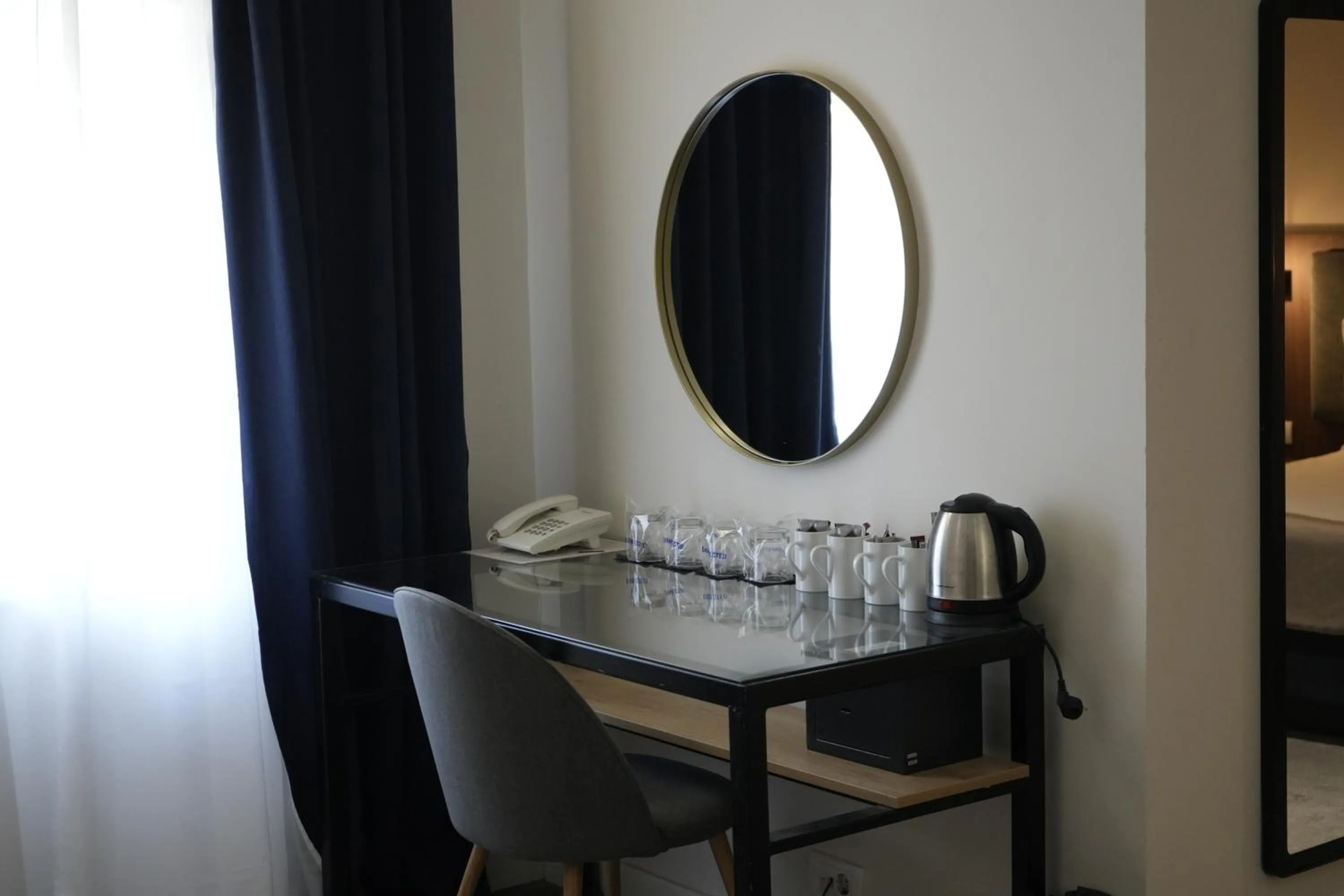 Photo of the whole room, Bed in Hotel Bohemian Garni - Skadarlija