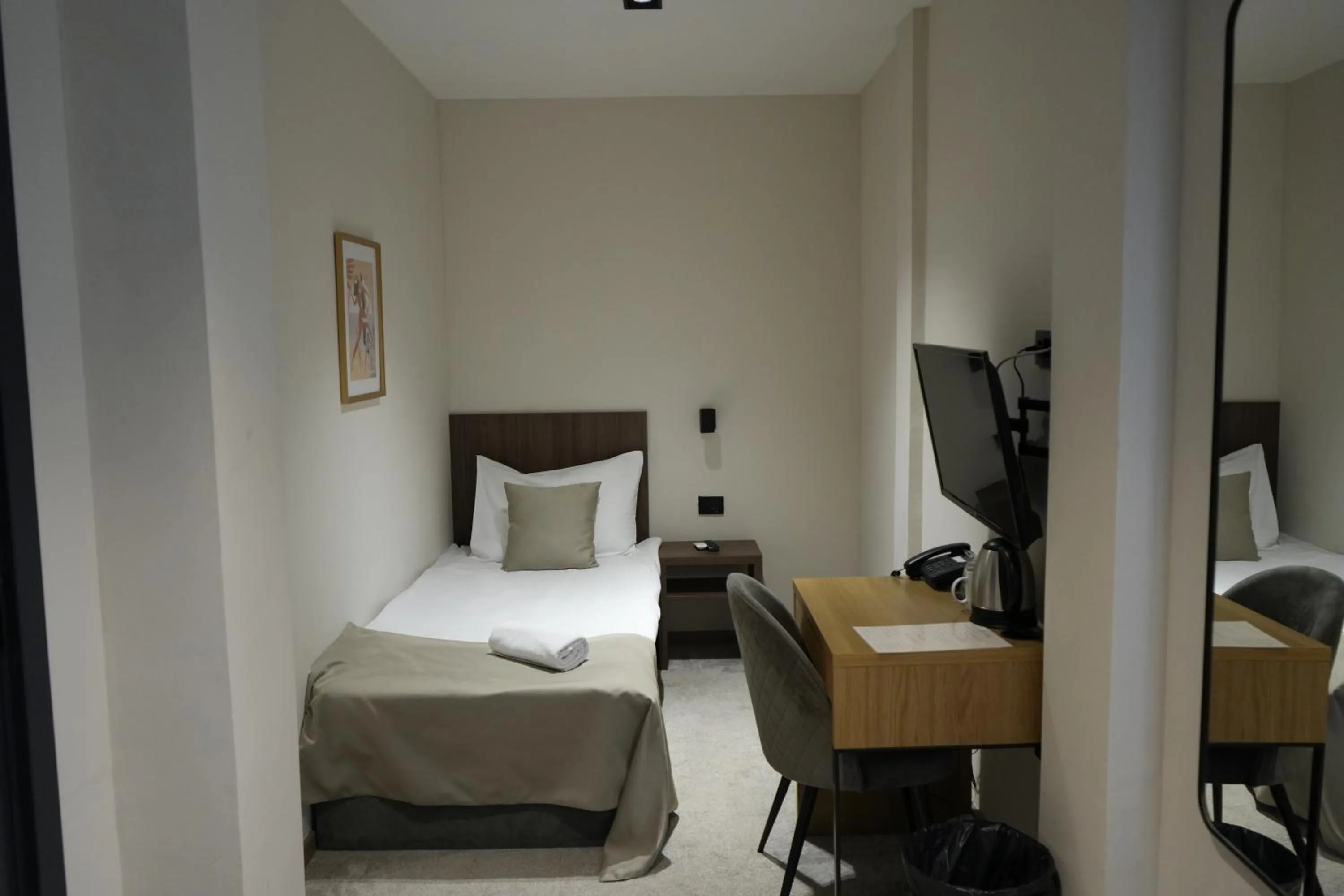 Bed in Hotel Bohemian Garni - Skadarlija