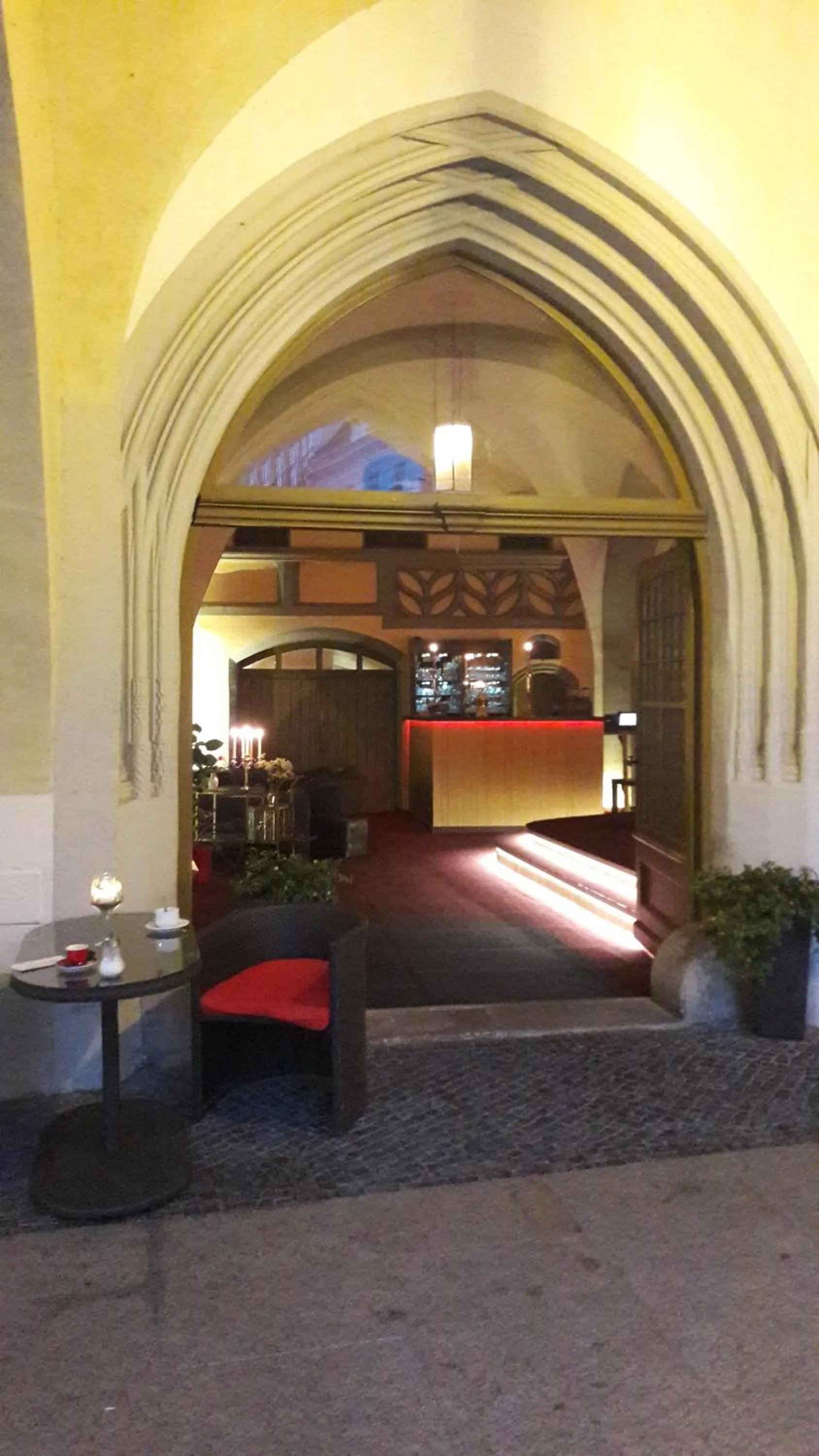 Restaurant/places to eat in Gotikhotel Frenzelhof