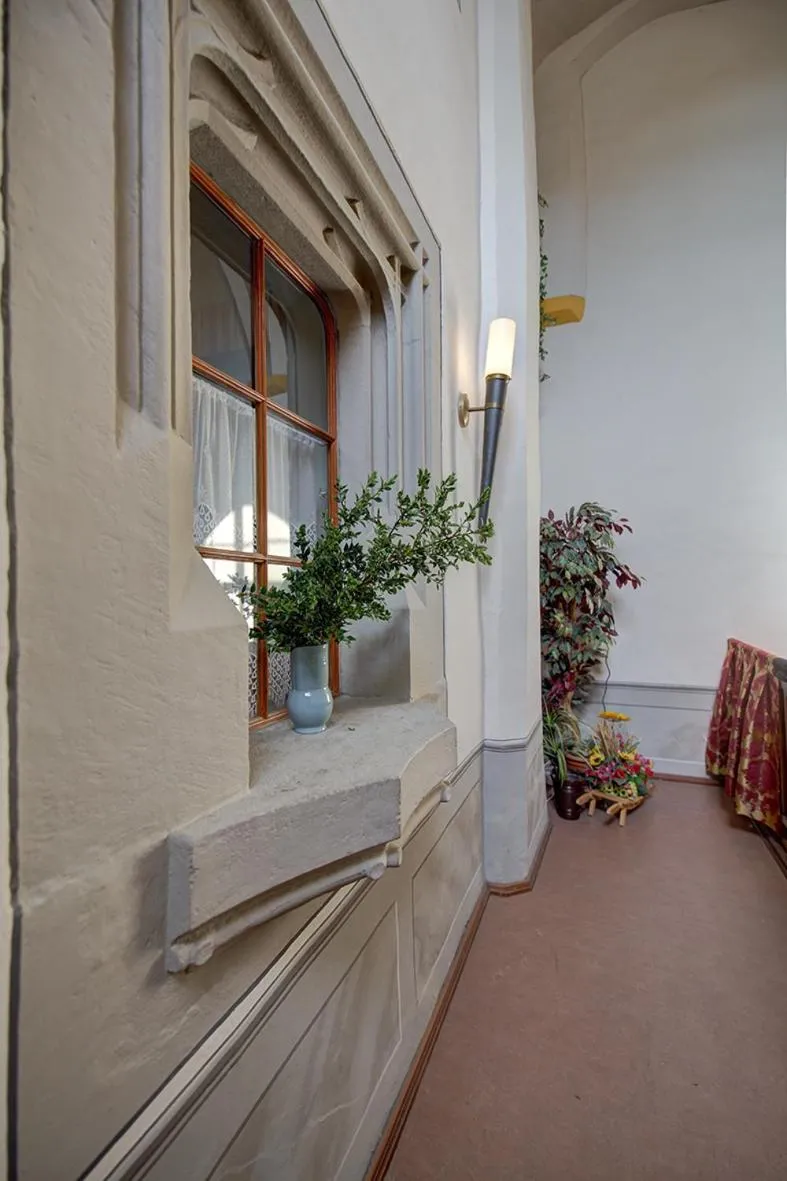 Property building in Gotikhotel Frenzelhof