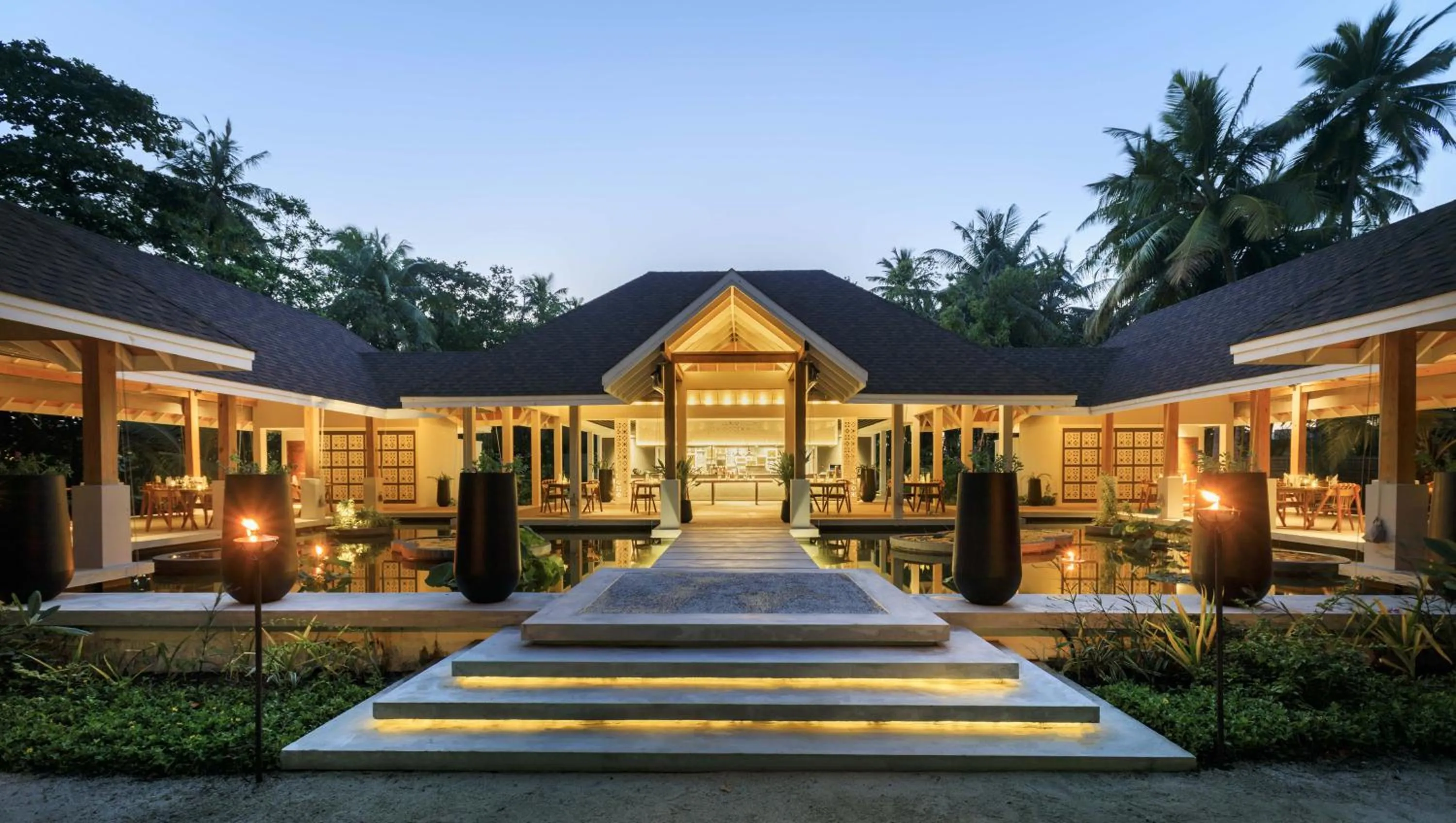 Restaurant/places to eat in Dhigali Maldives - A Premium All-Inclusive Resort