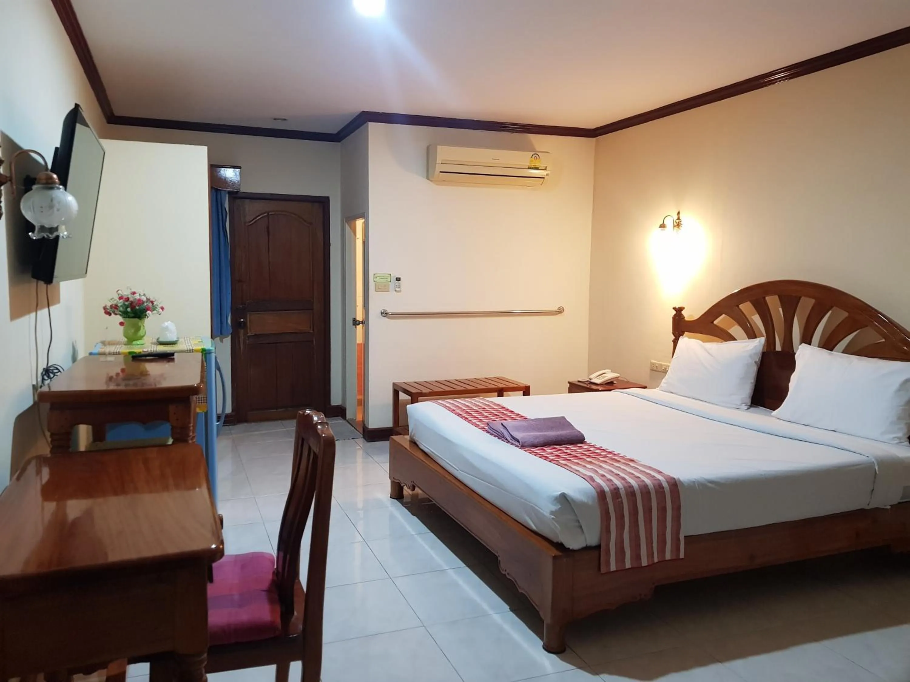 Bedroom, Bed in SP Residence