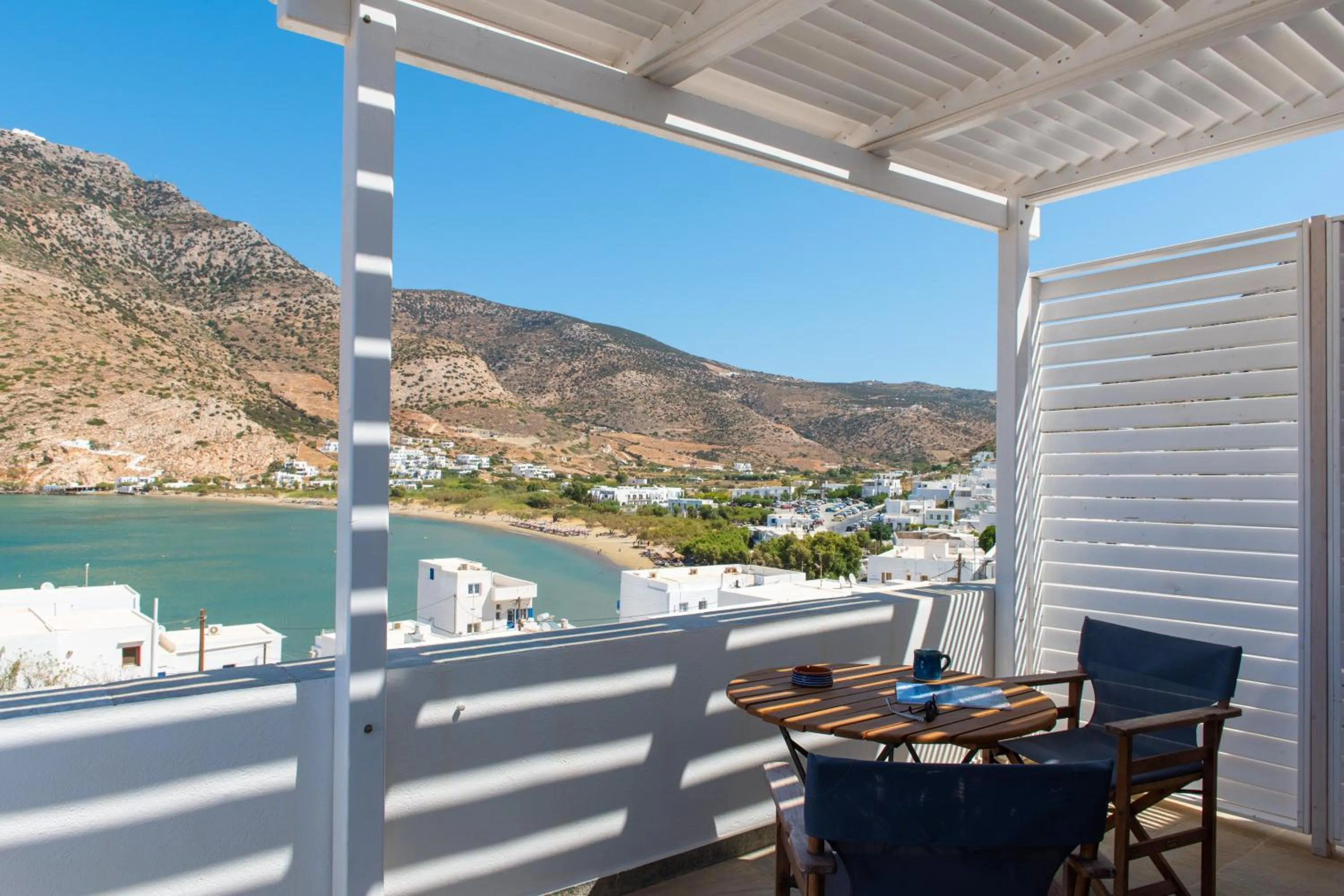 Balcony/Terrace in Sifnos House - Rooms and SPA