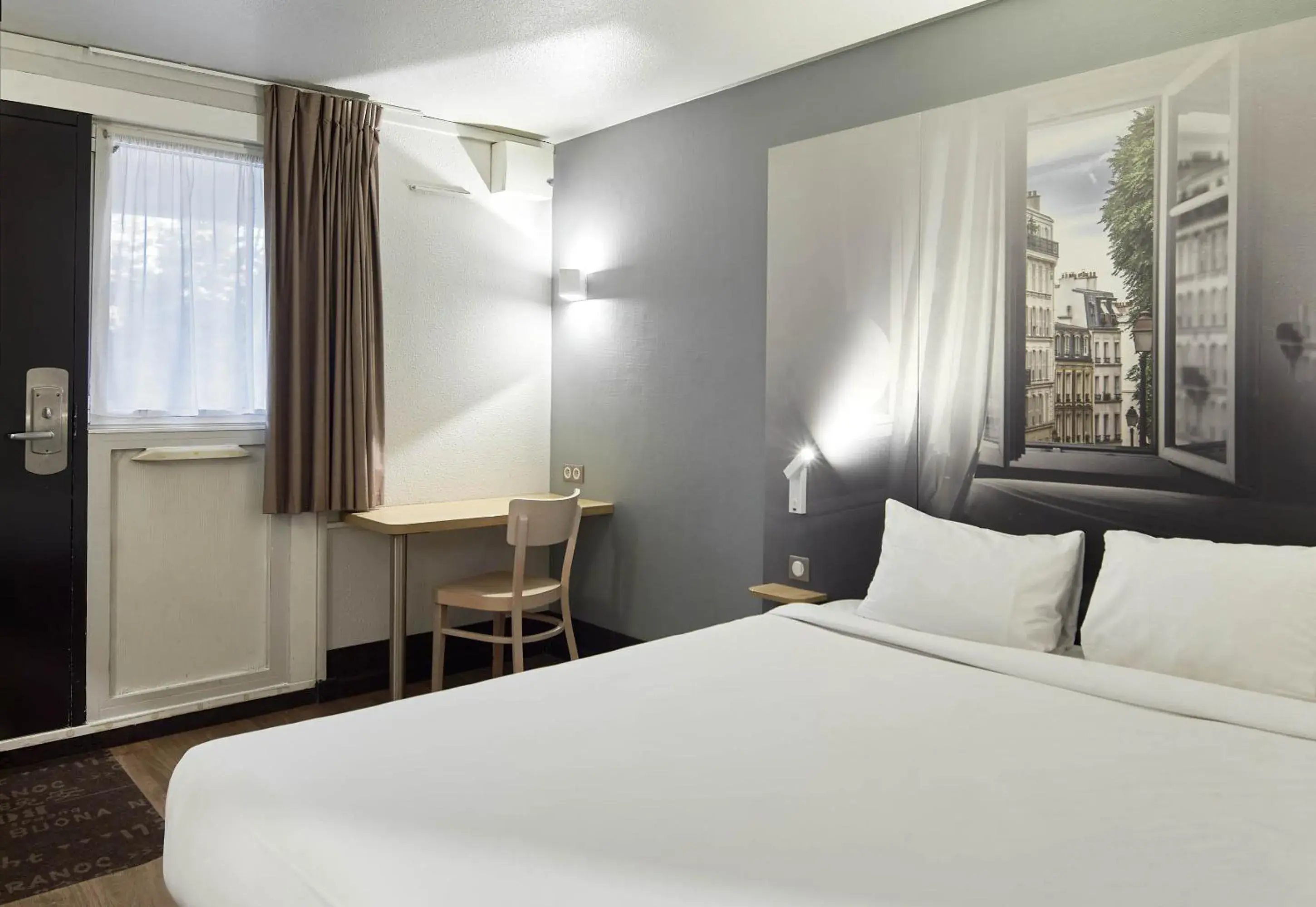 Bedroom, Bed in B&B HOTEL La Queue En Brie Bedroom, Bed in B&B HOTEL La Queue En Brie