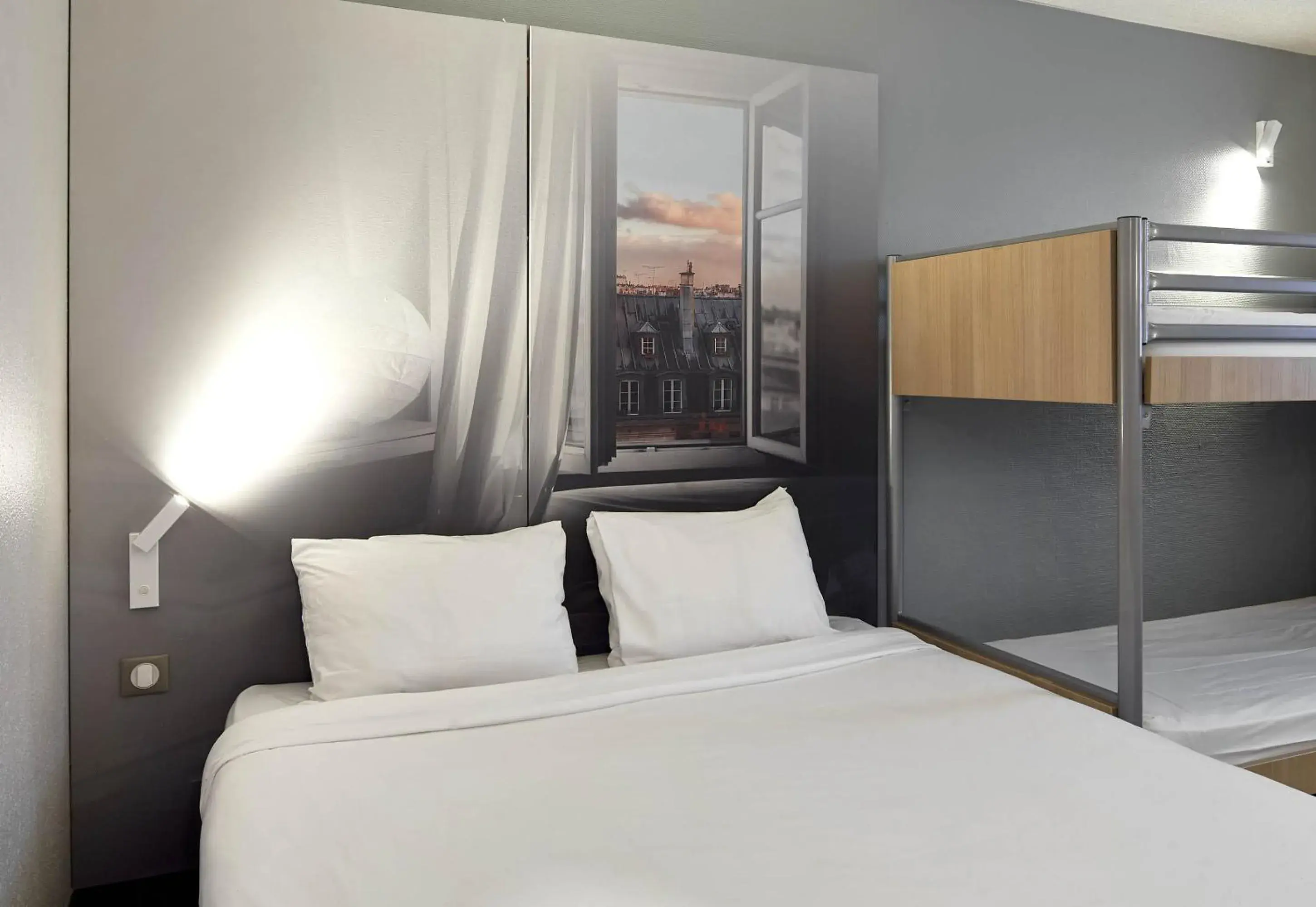 Bedroom, Bed in B&B HOTEL La Queue En Brie Bedroom, Bed in B&B HOTEL La Queue En Brie