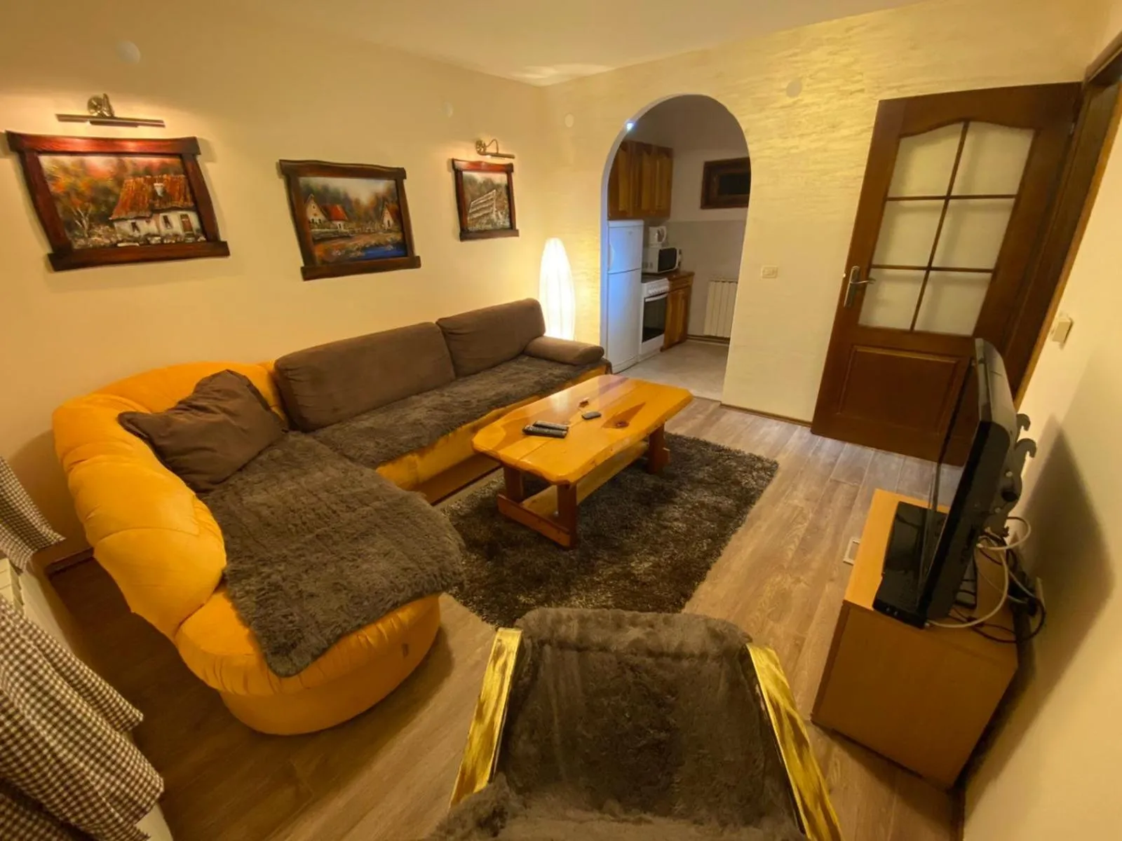 Four-Bedroom House in Holiday Homes Durmitorski Gaj
