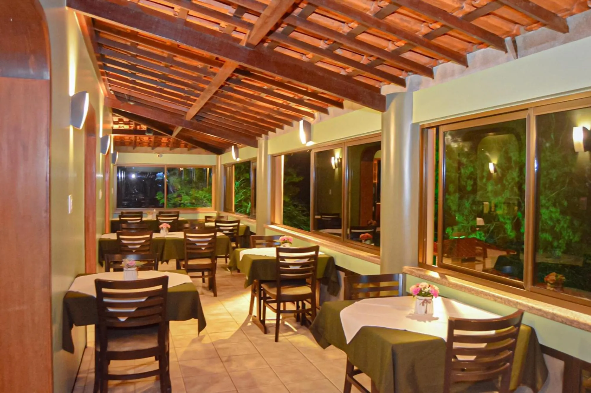 Restaurant/places to eat in Le Rêve Pousada e Restaurante