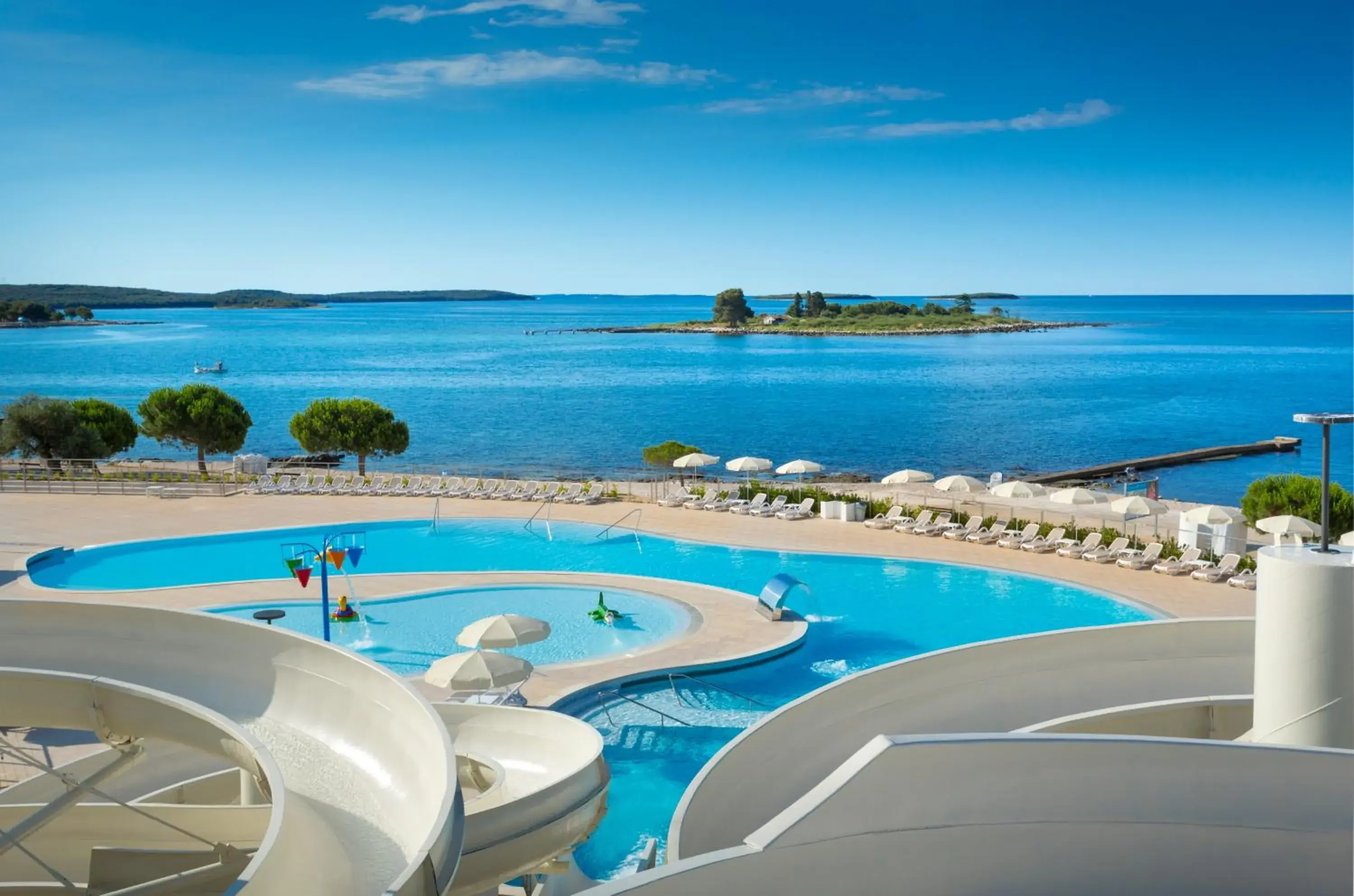 Beach, Pool View in Villas Rubin Resort