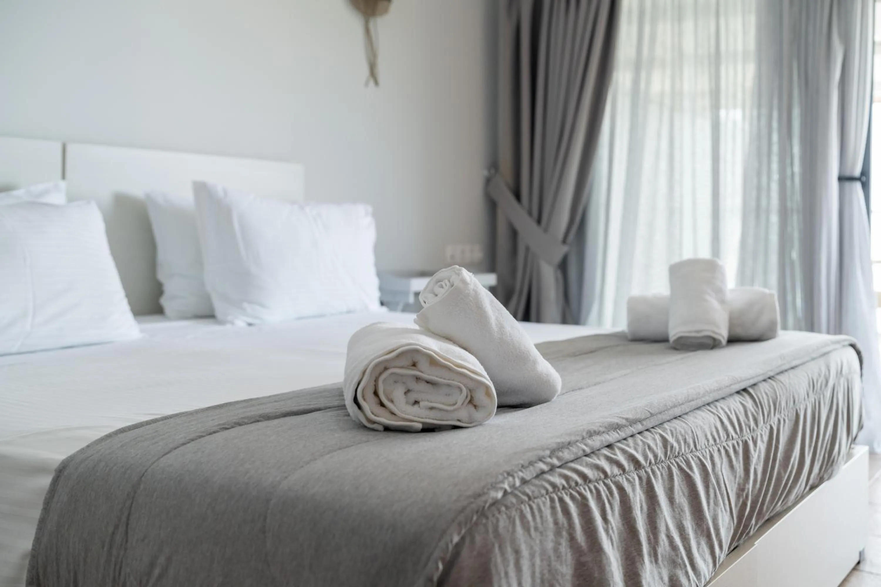 Bed in La Luna Hotel