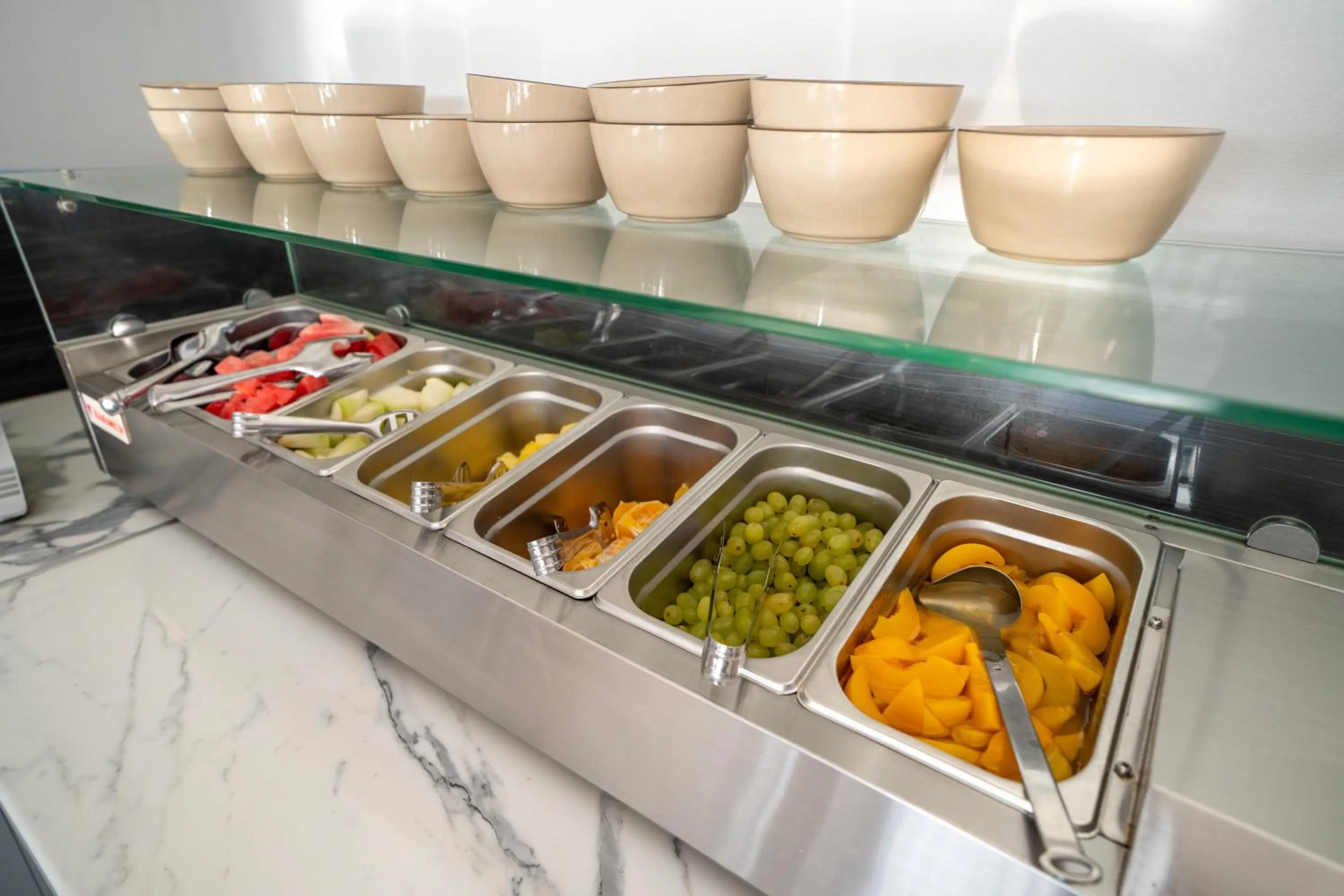 Food in La Luna Hotel