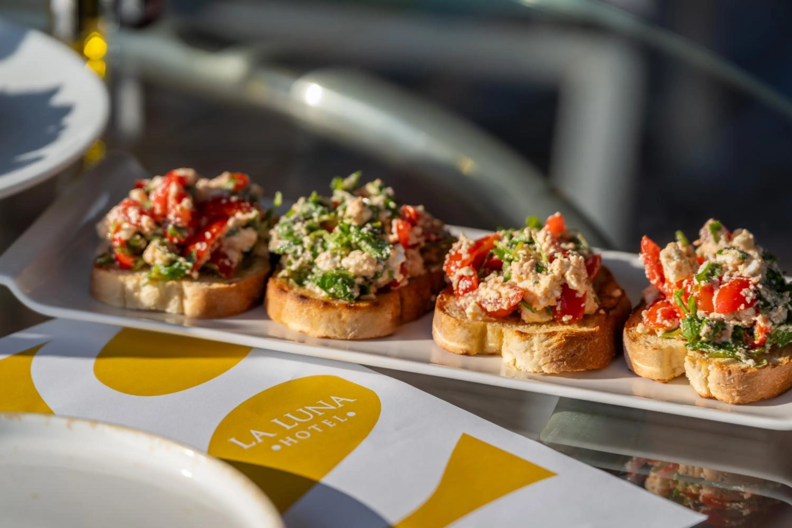 Food and drinks in La Luna Hotel