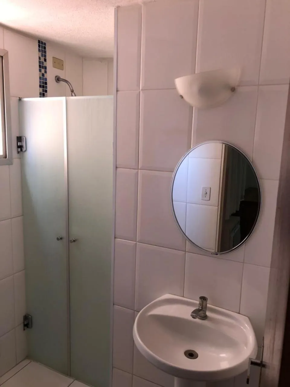 Shower in Hotel Globo Rio