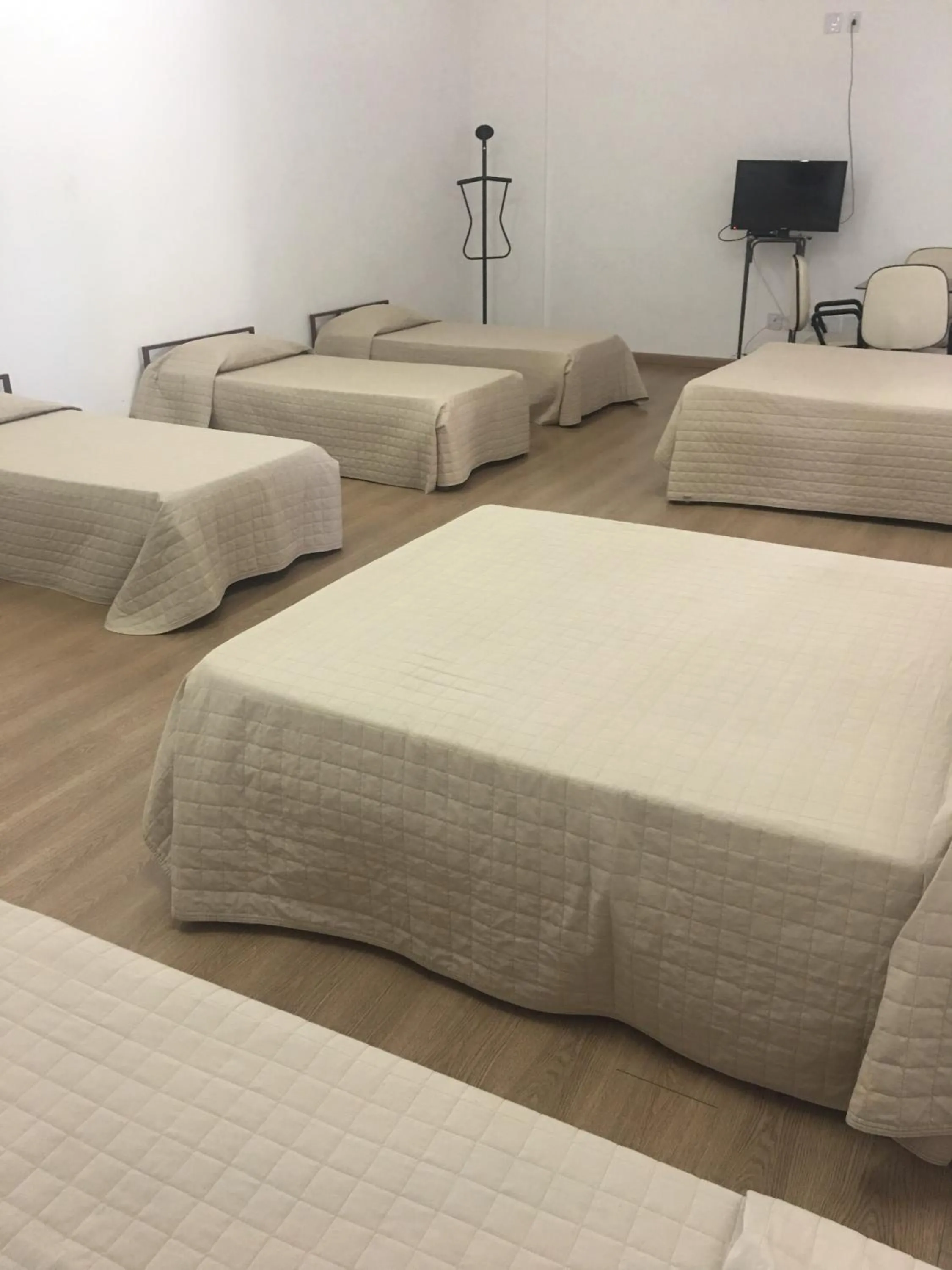 Photo of the whole room, Bed in Hotel Globo Rio