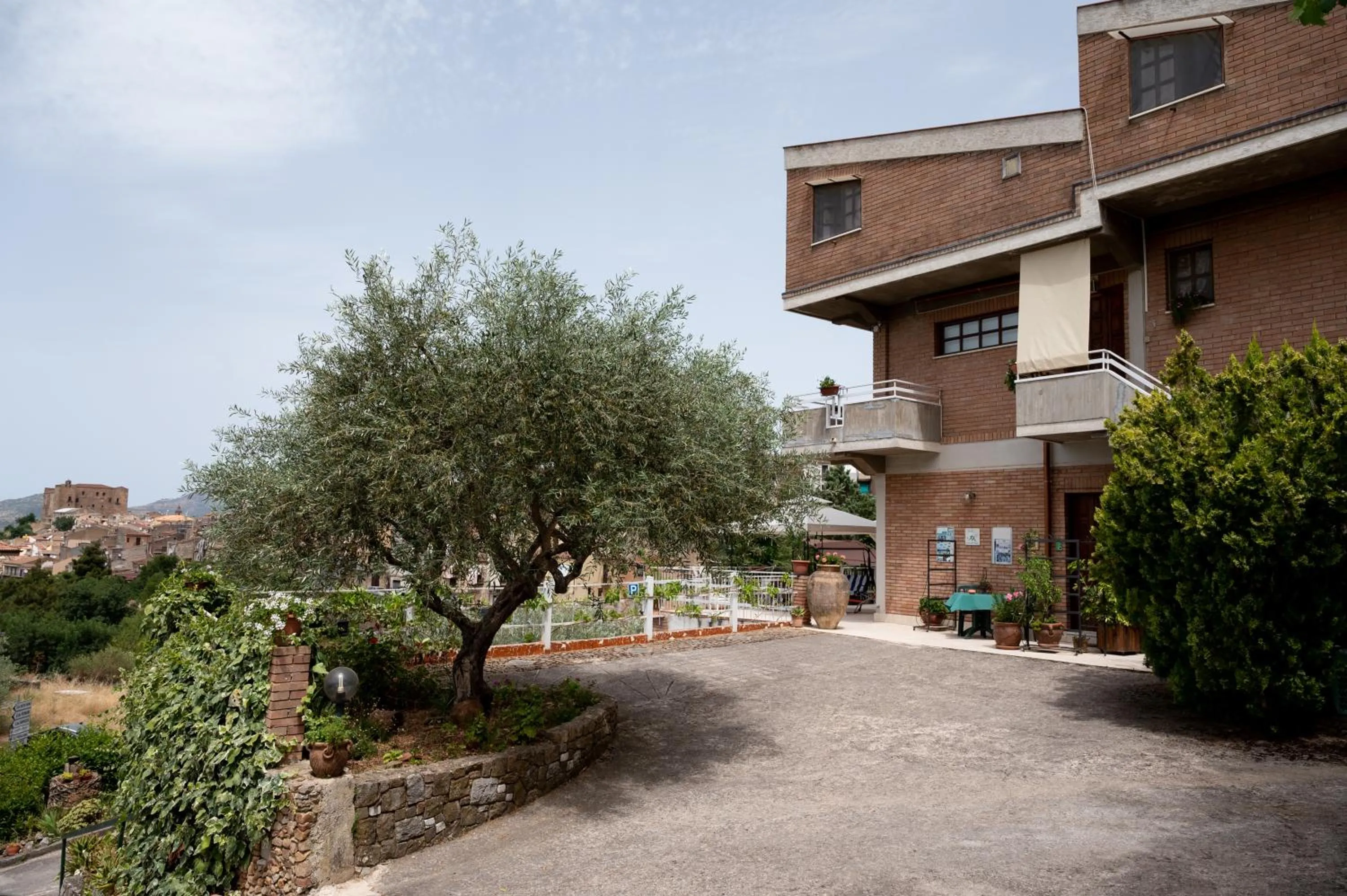 Property building in B&B Panorama