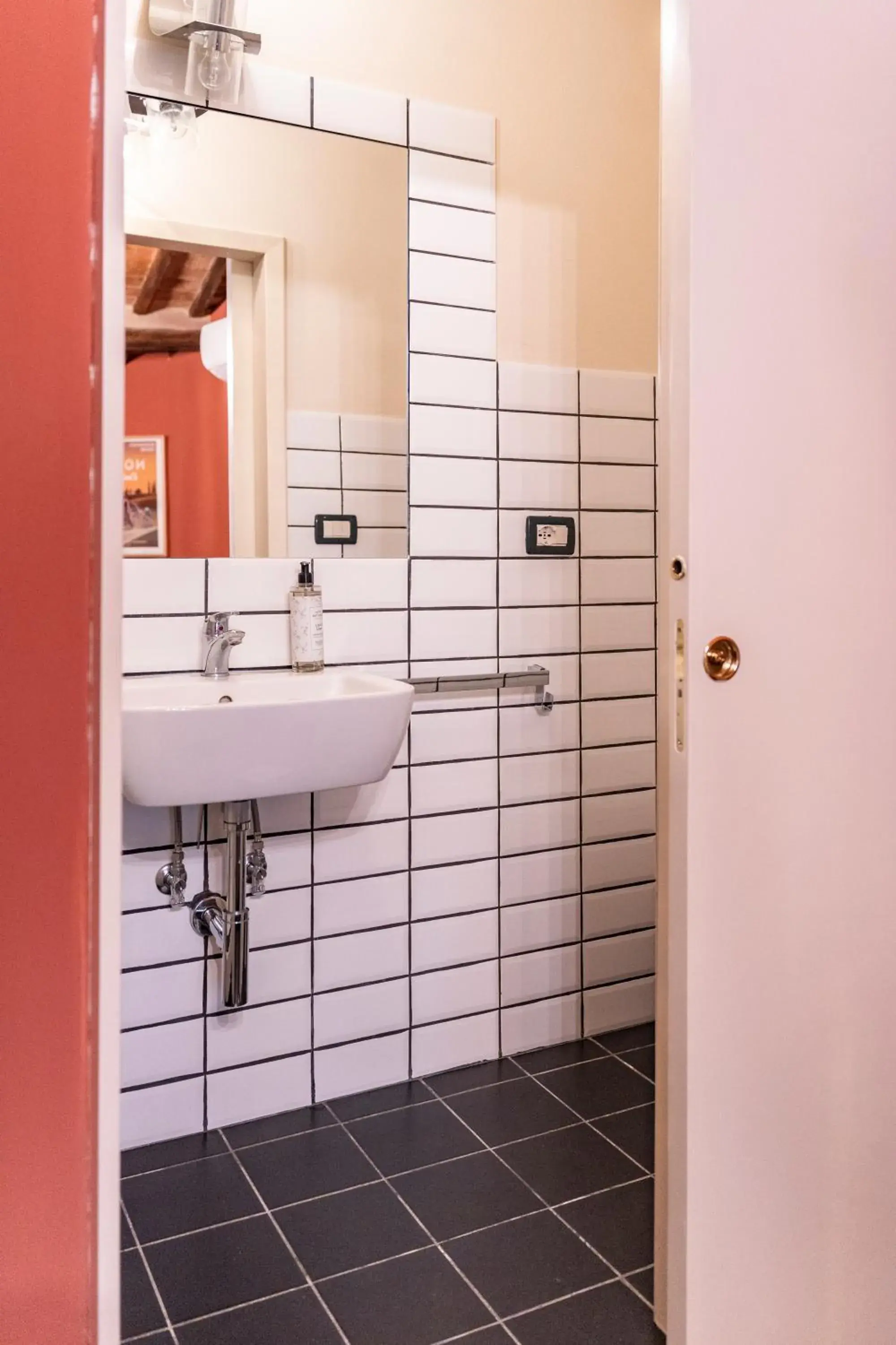 Large Double Room - single occupancy in BirBo Bike Hospitality Large Double Room - single occupancy in BirBo Bike Hospitality