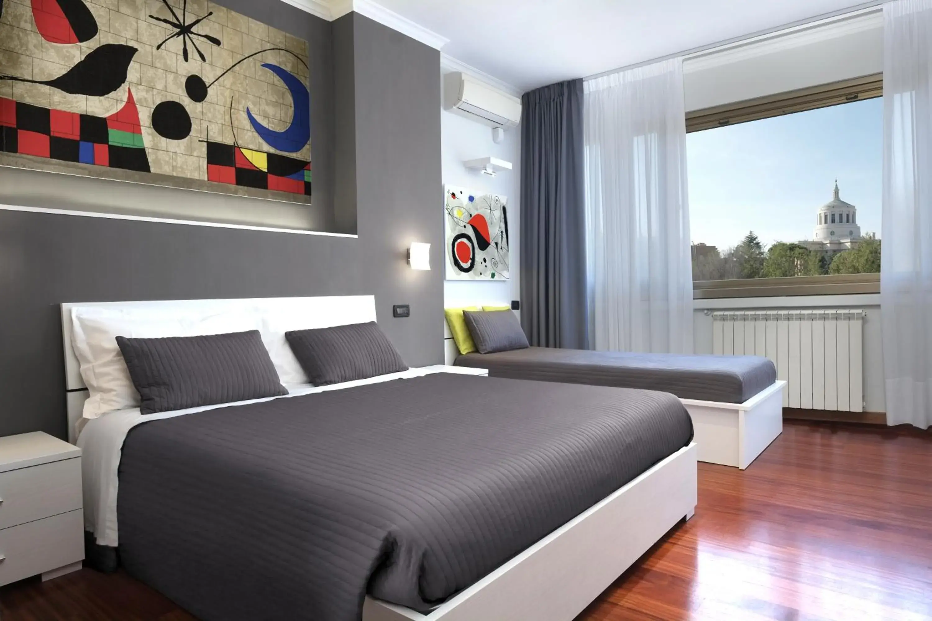 J24 B&B J24 B&B