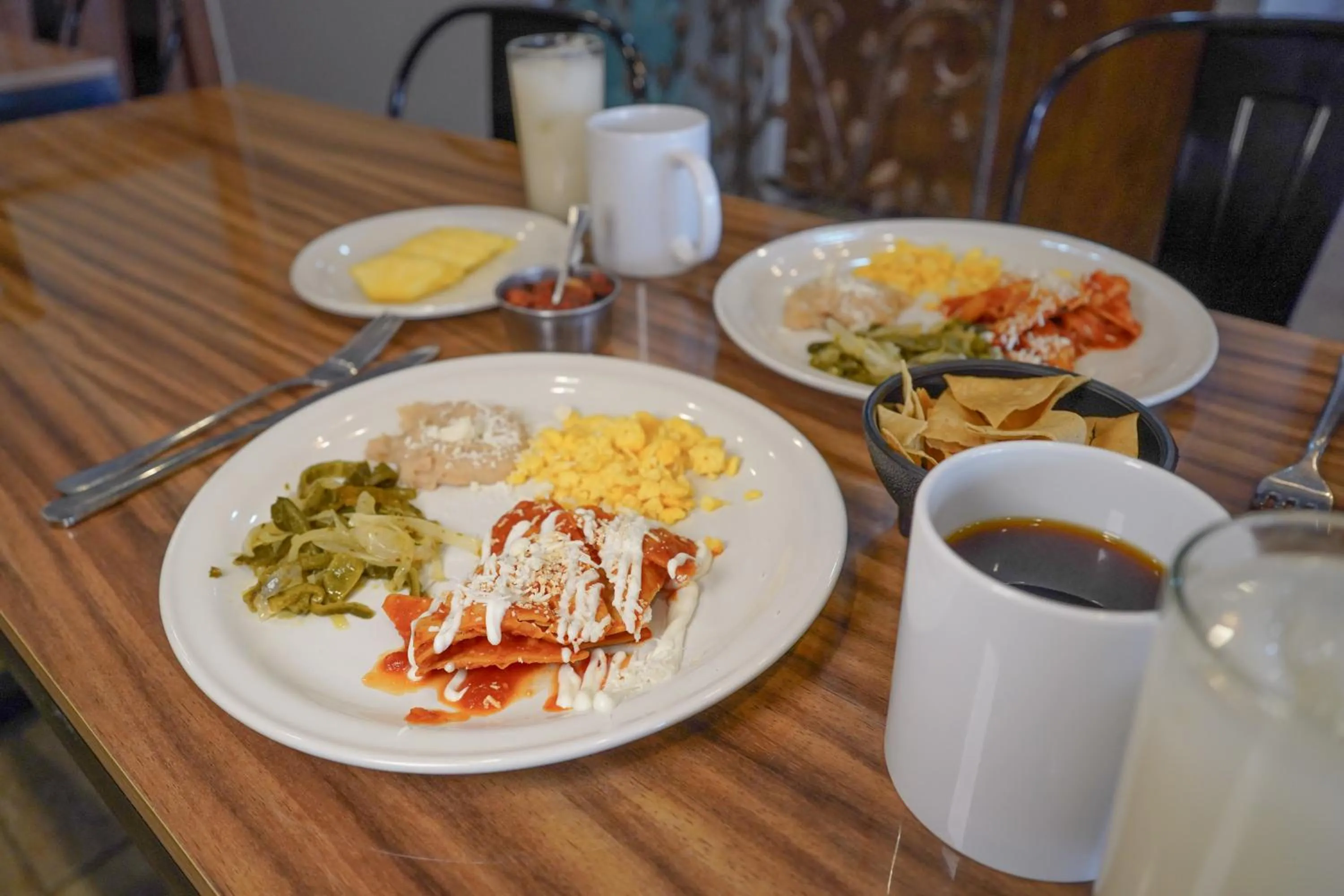Continental breakfast in SR Hotel