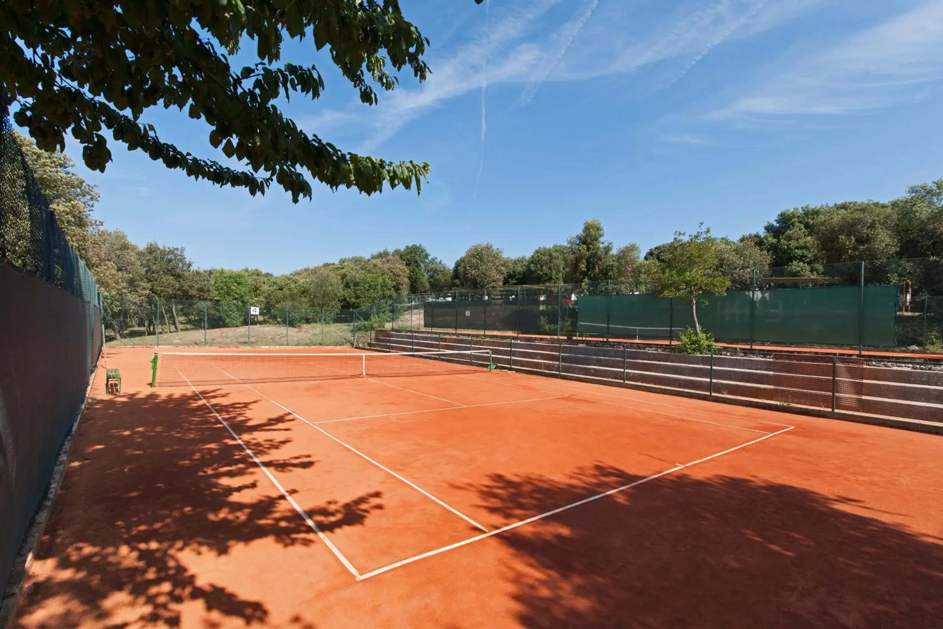 Tennis court, Tennis/Squash in Maistra Select Amarin Resort