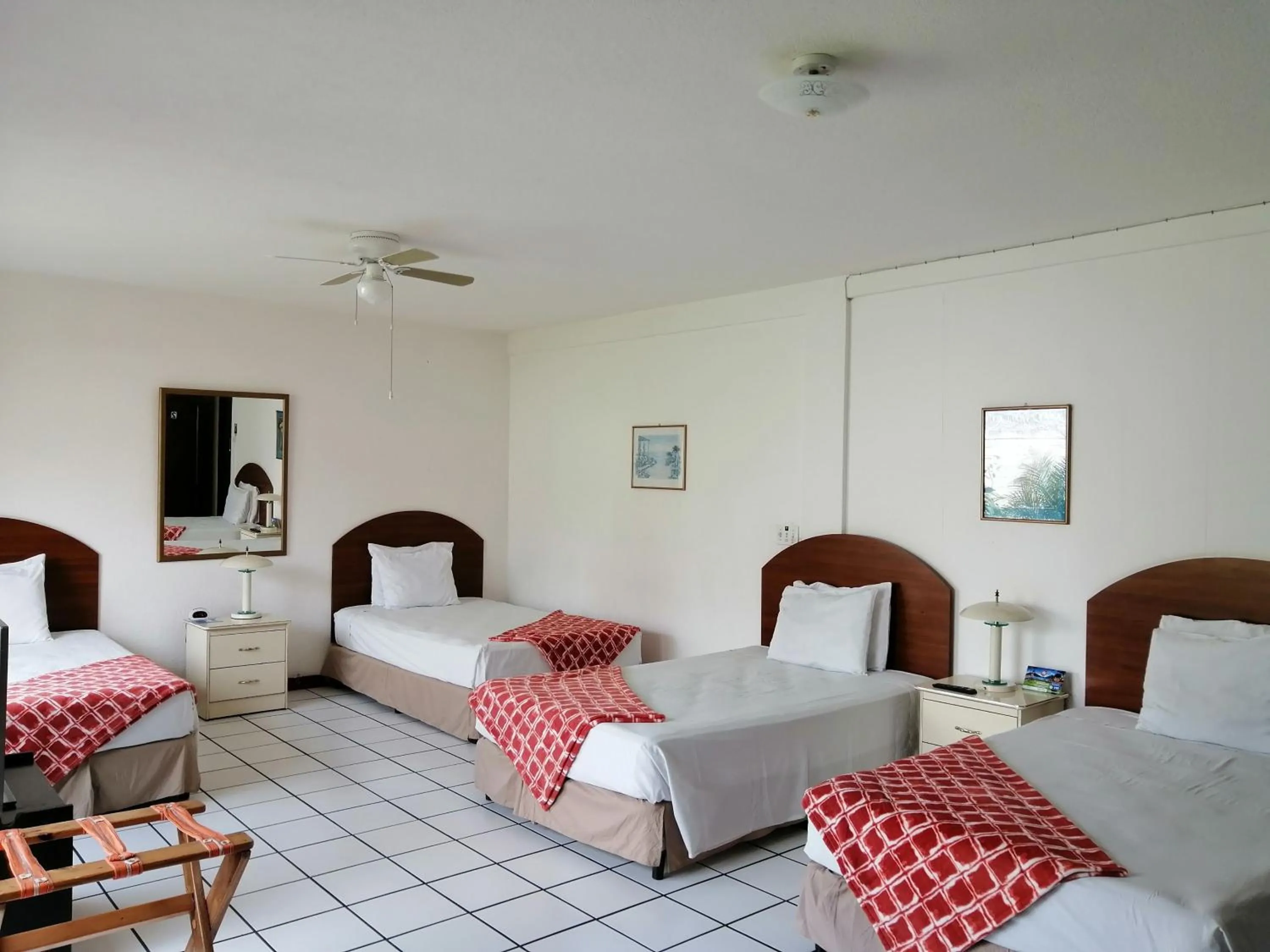 Bed in Novohostal B&B