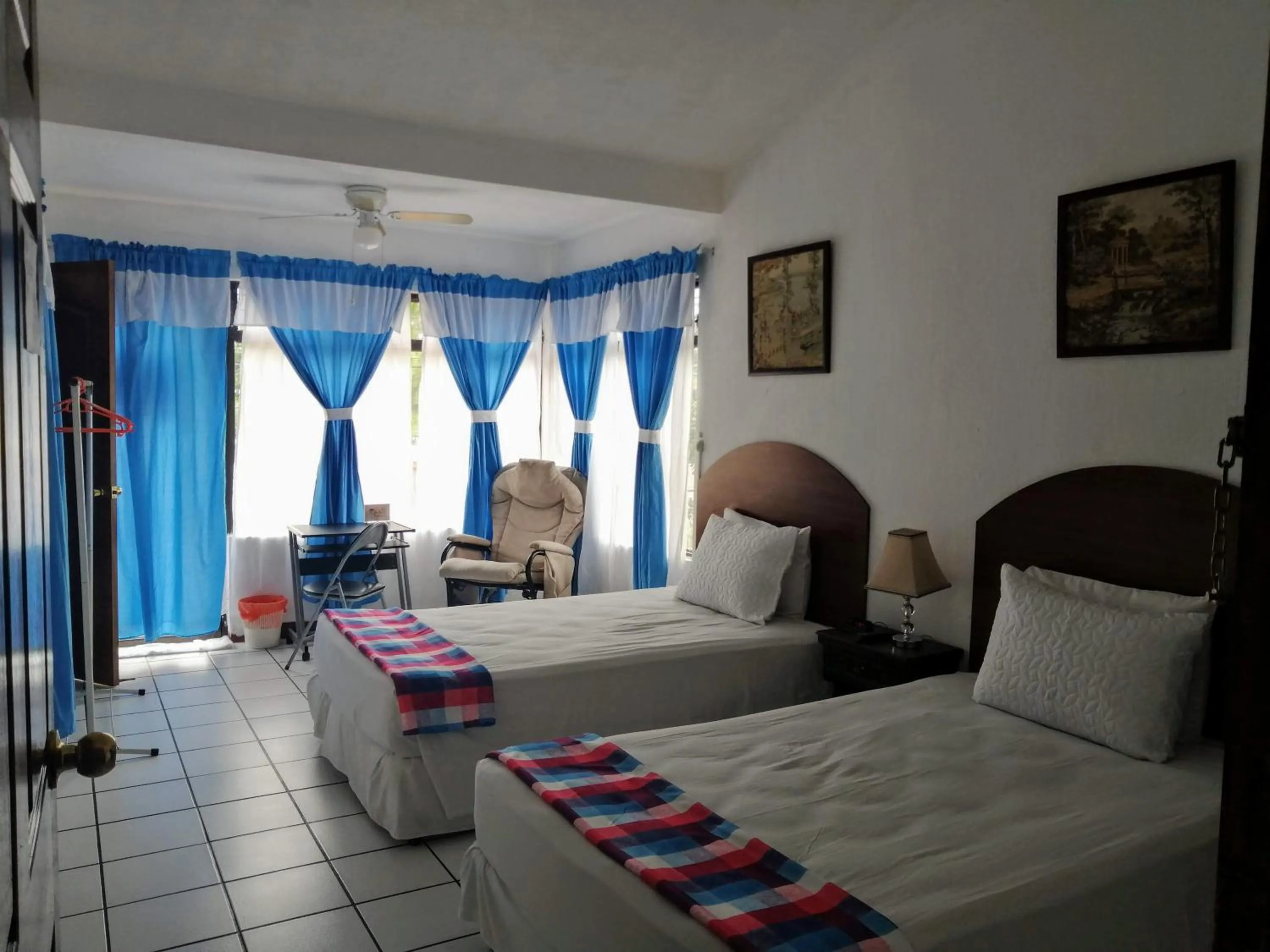 Bed in Novohostal B&B