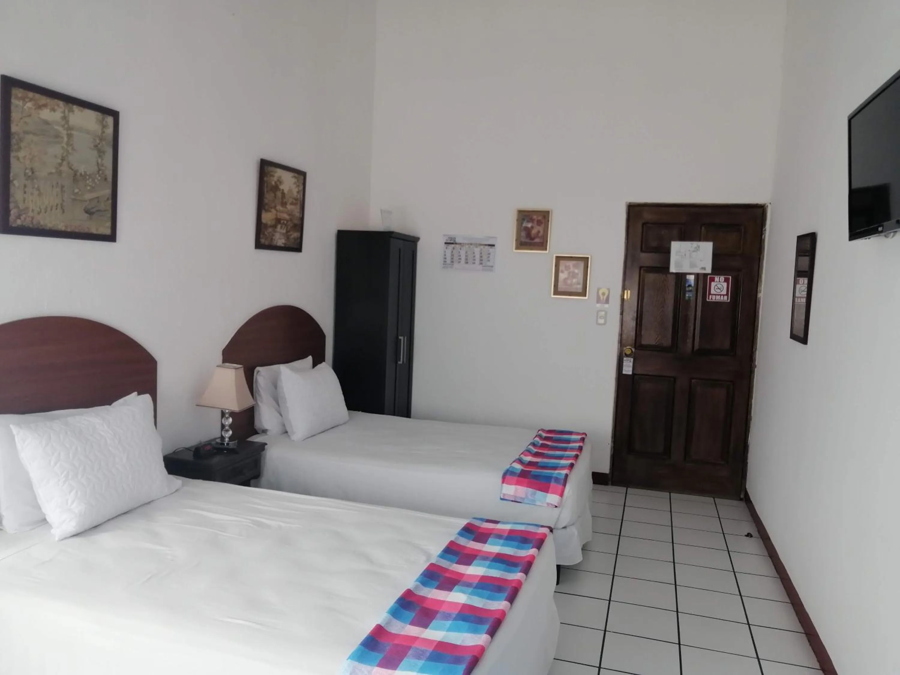 Bed in Novohostal B&B