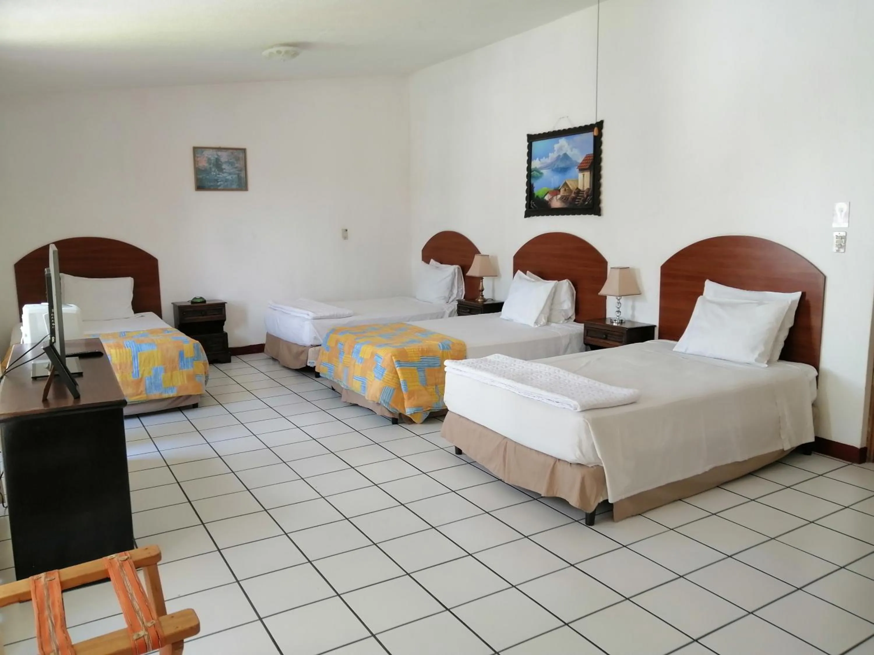 Bed in Novohostal B&B
