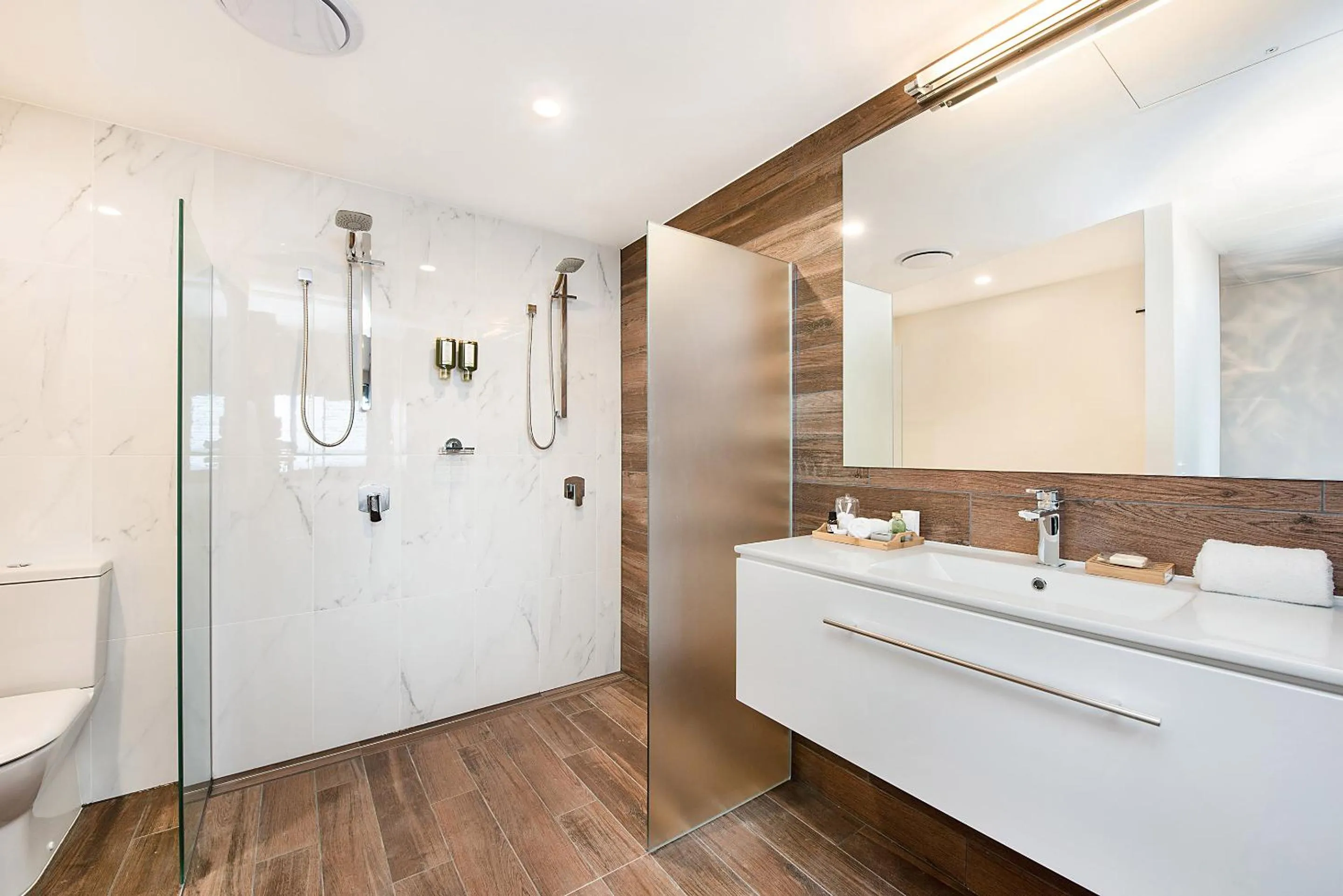 Bathroom in Altitude On Montville