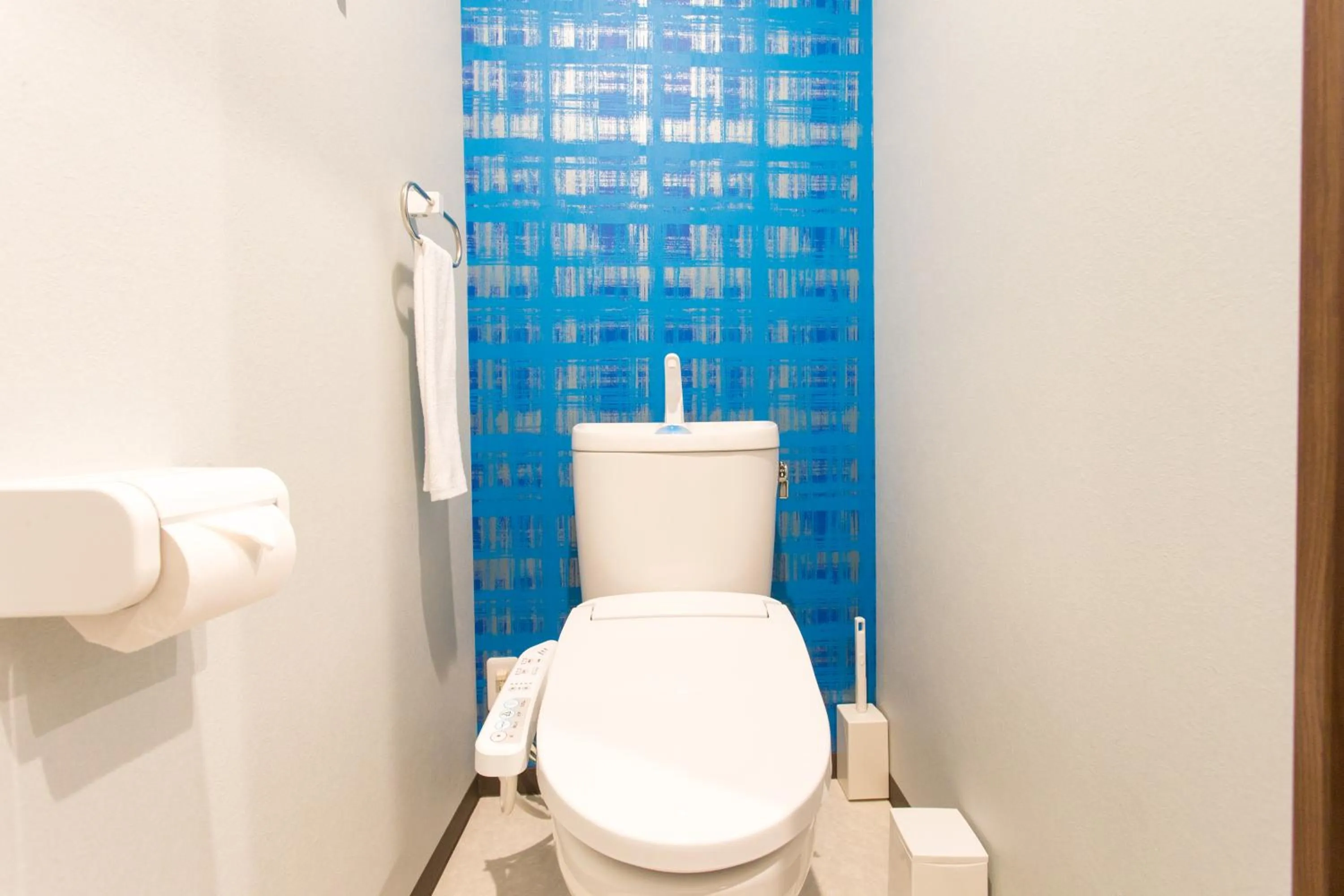 Toilet in Rokuhara Inn