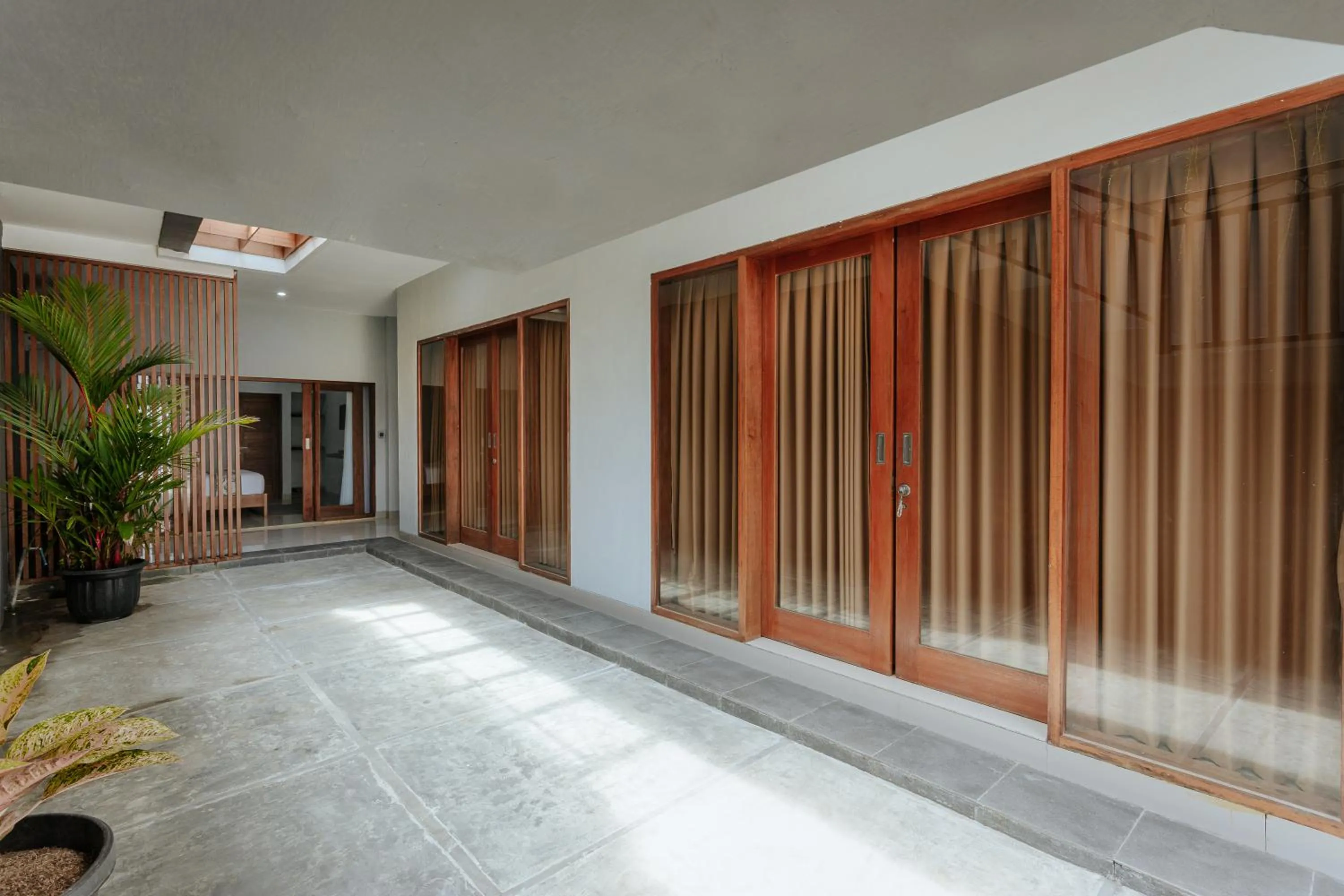 Facade/entrance in Nudel Canggu By Hospitality Bali