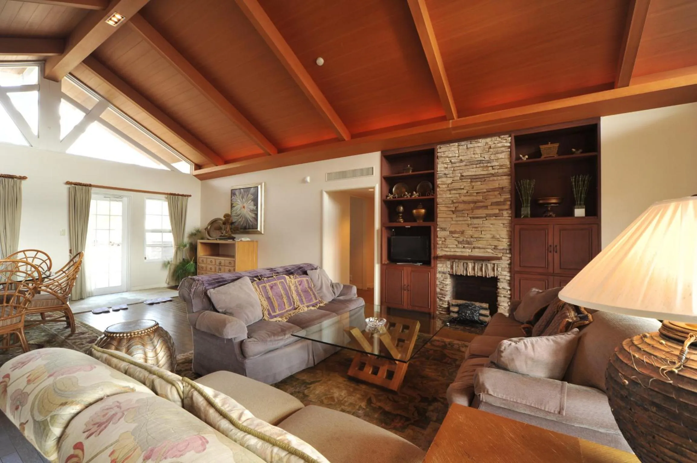 TV and multimedia in Forest Hills Garden