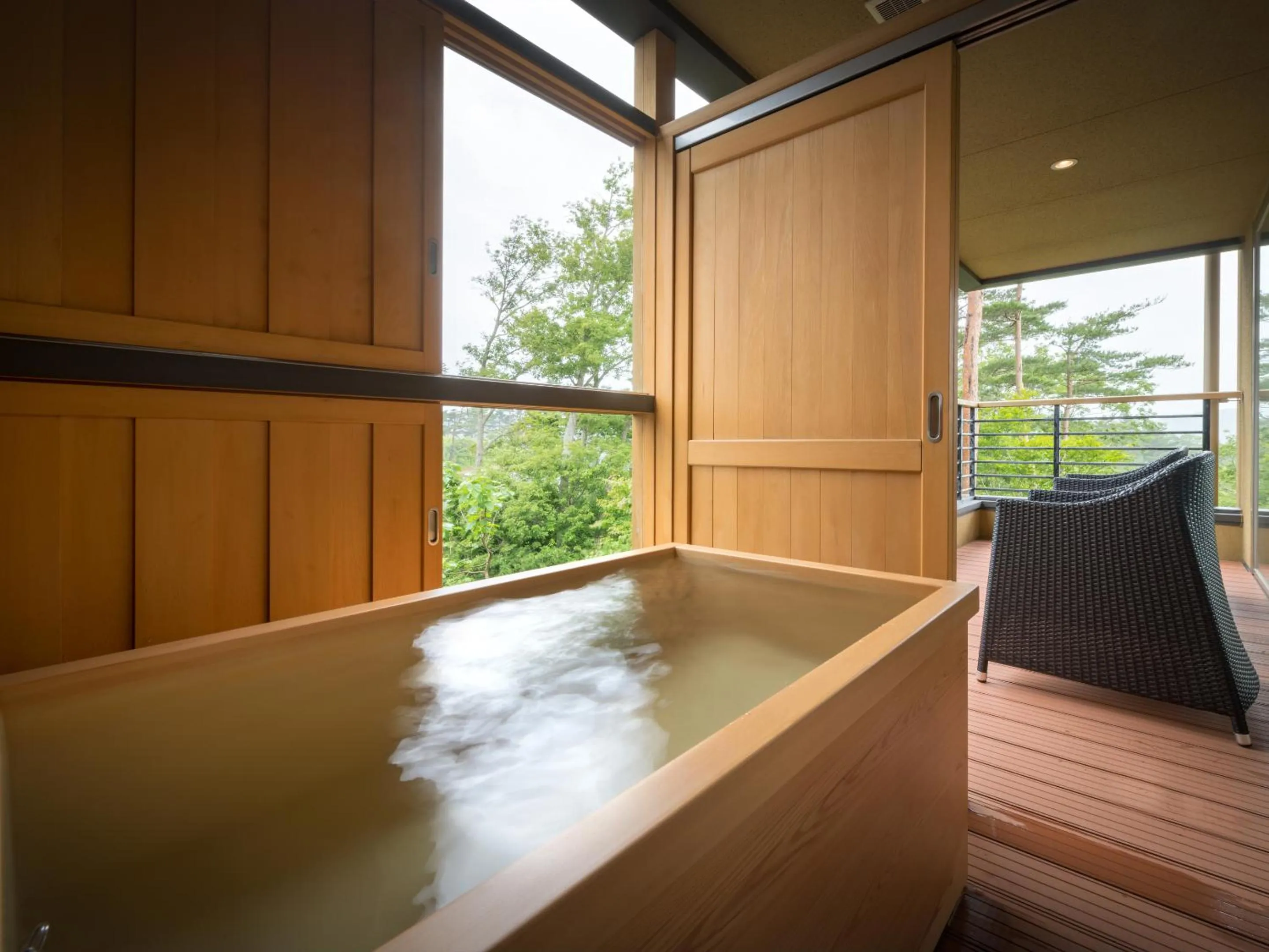 Bathroom in Nagisatei Taroan