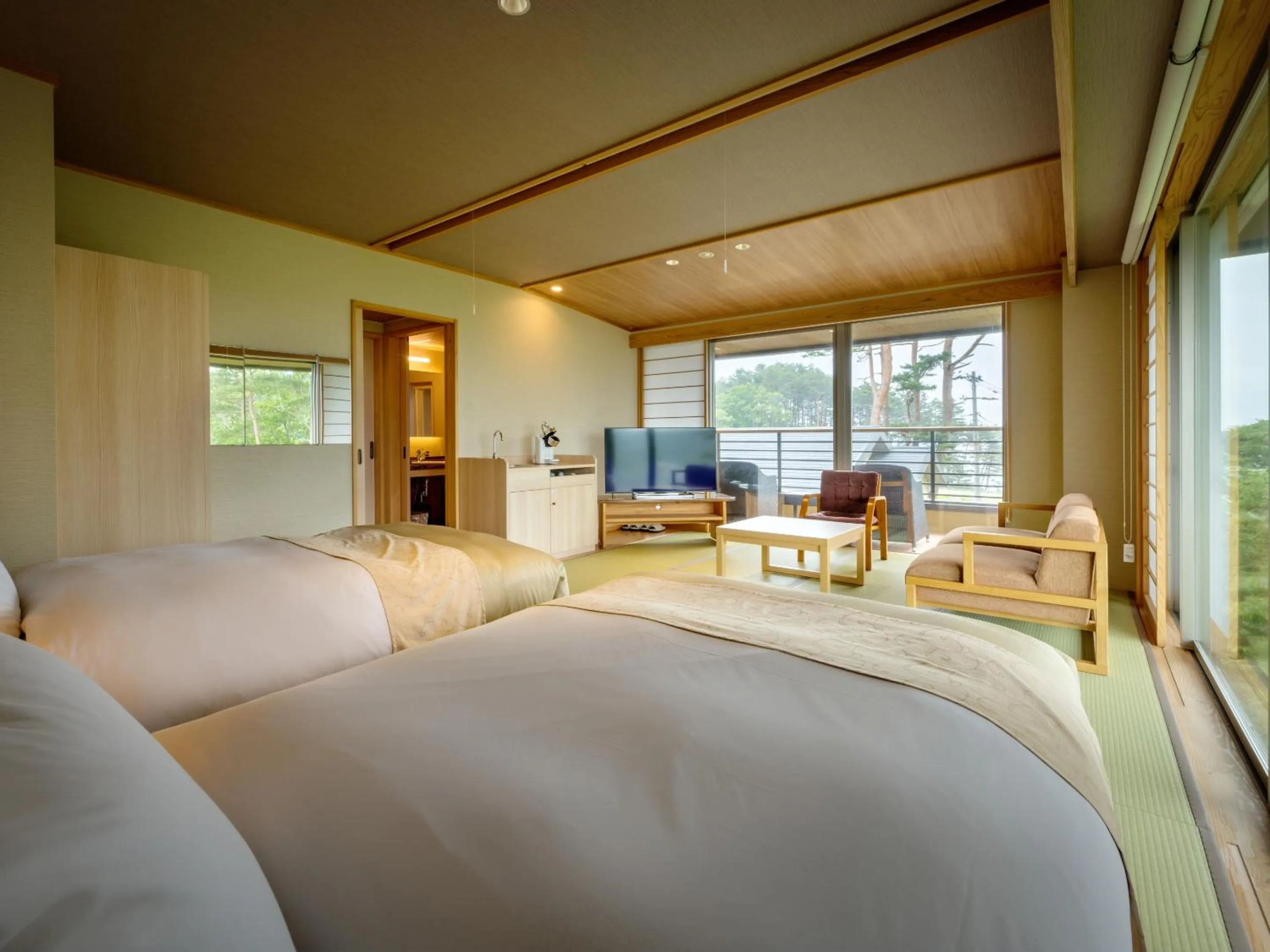 Photo of the whole room, Bed in Nagisatei Taroan