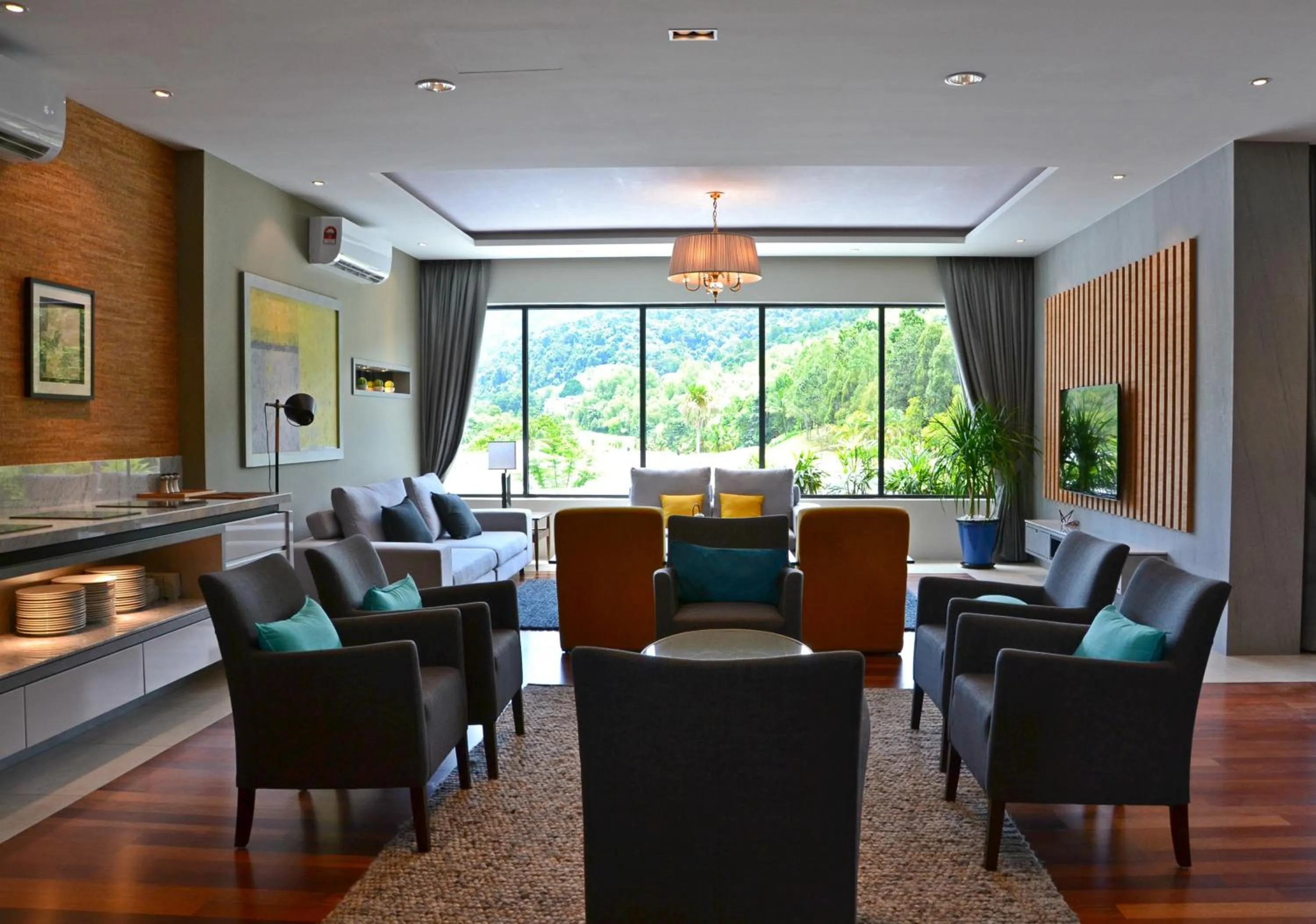 Lounge or bar in Meru Suites at Meru Valley Resort