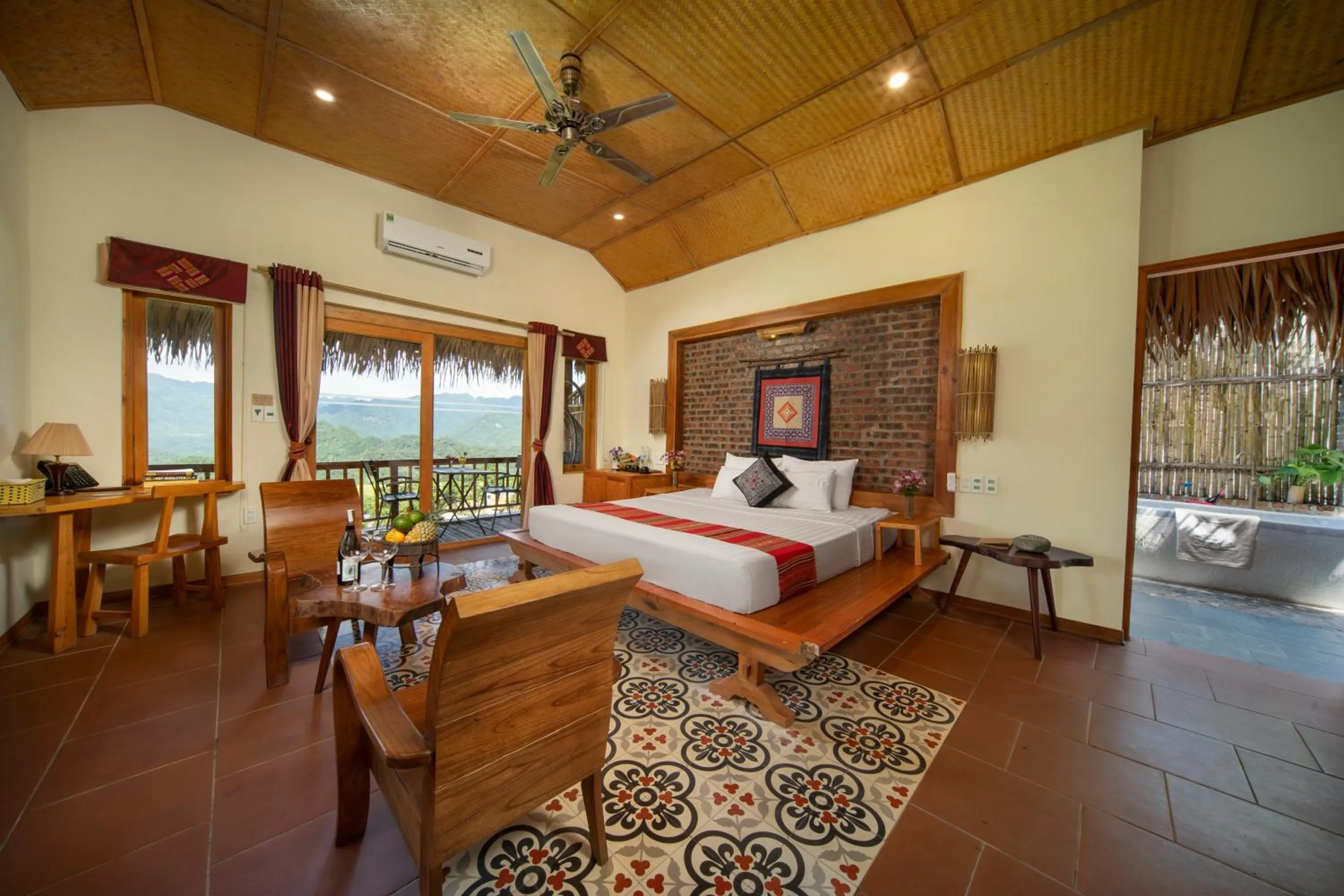 Bed in Puluong Retreat