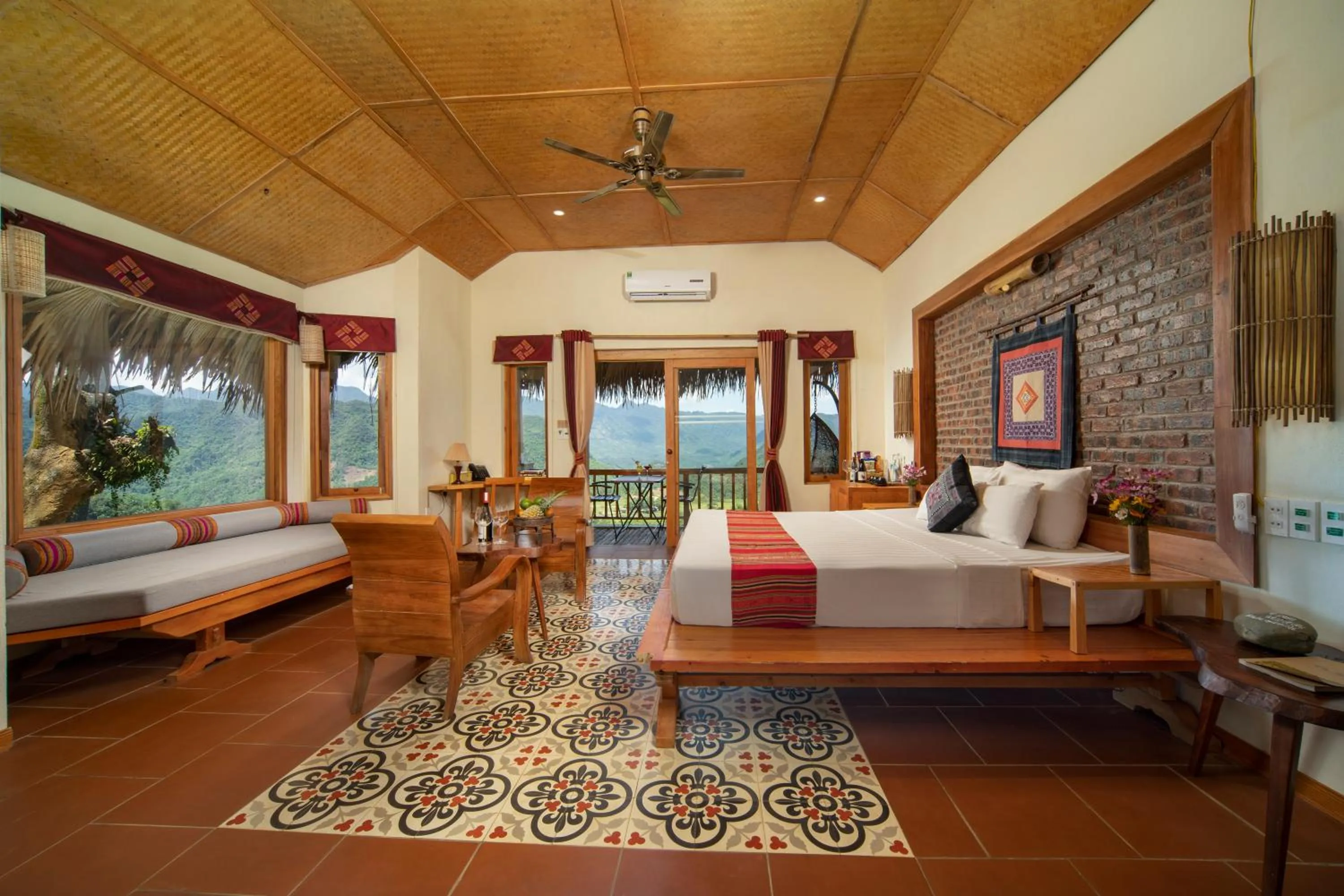 Bed in Puluong Retreat