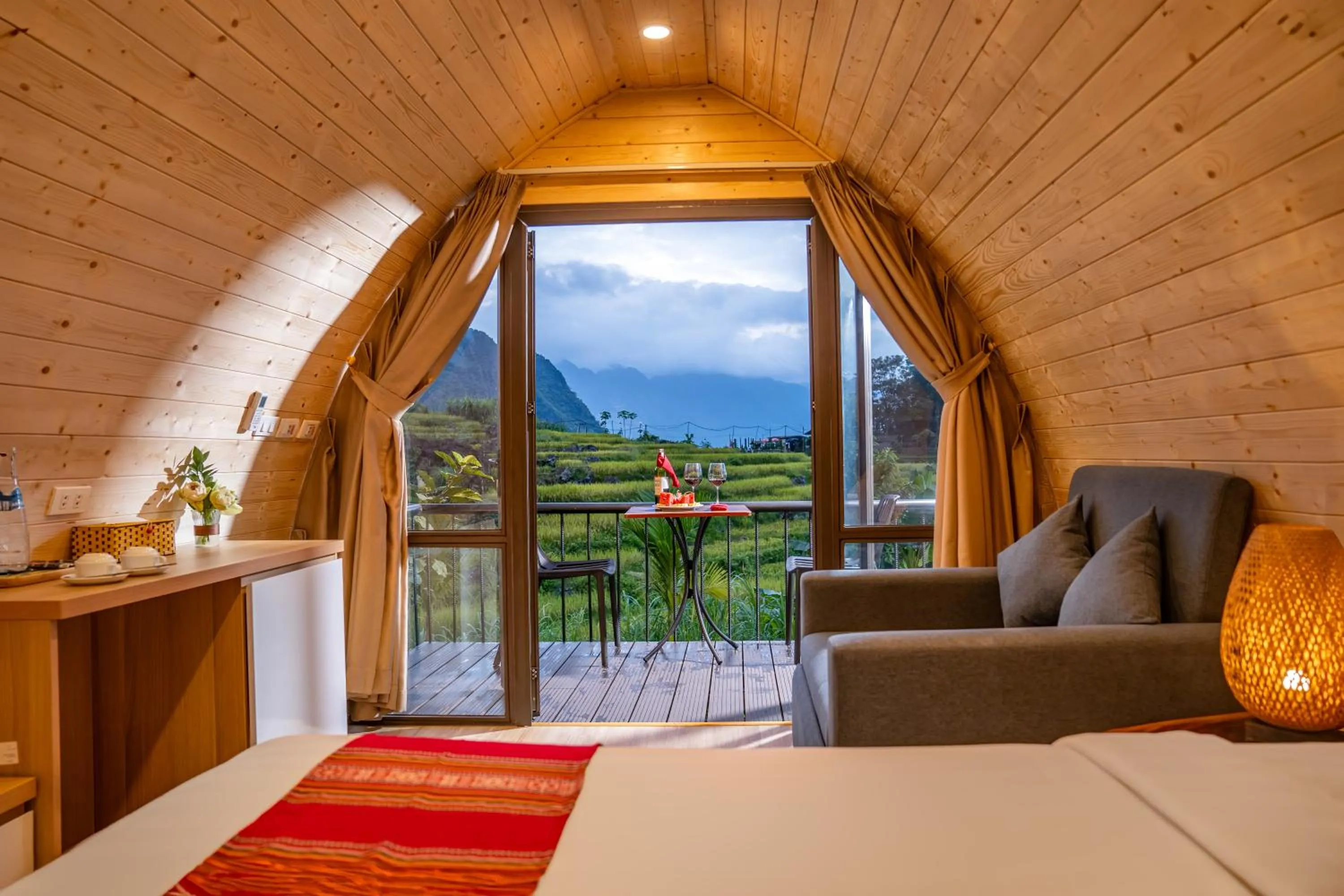 Bed in Puluong Retreat