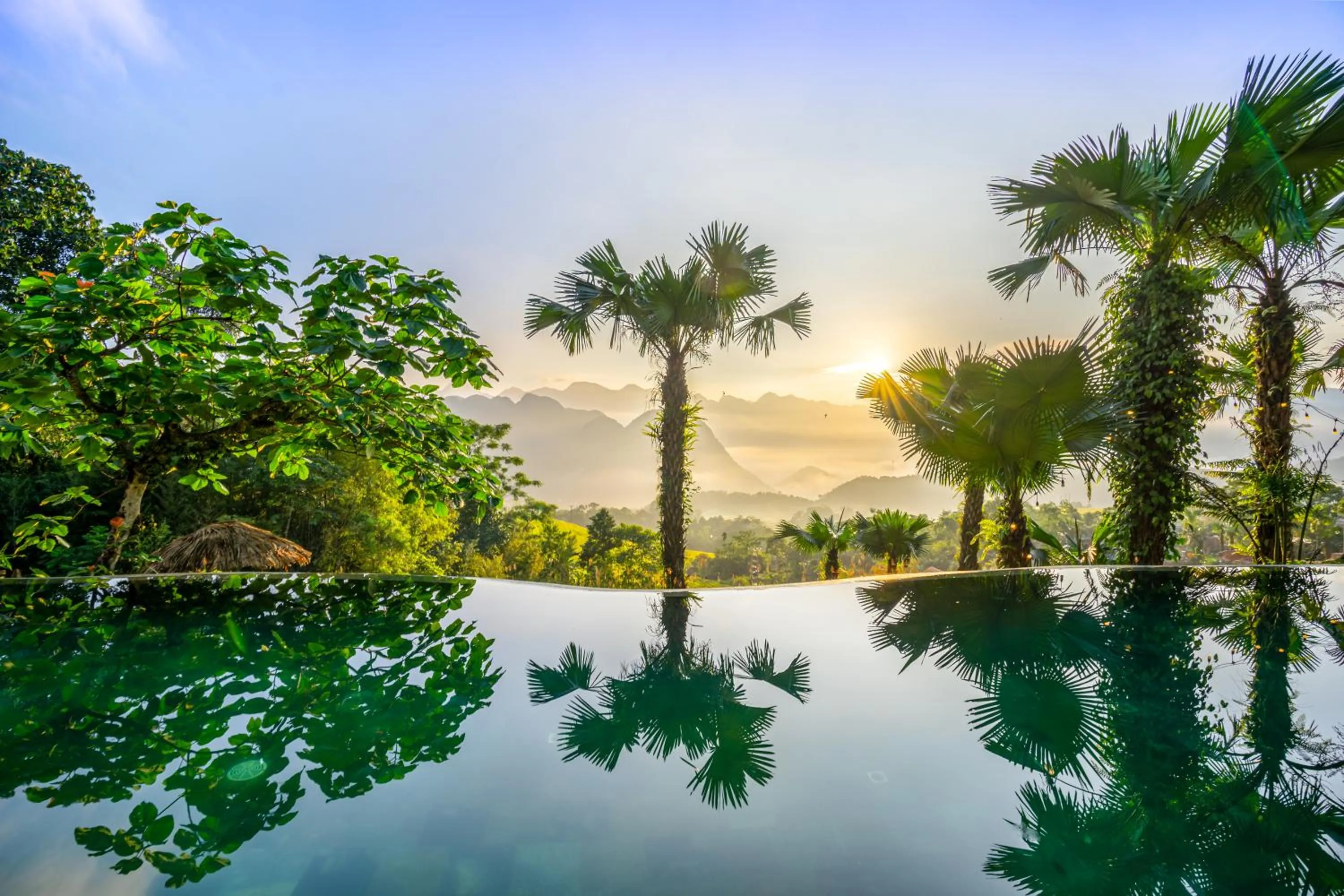 Swimming pool in Puluong Retreat
