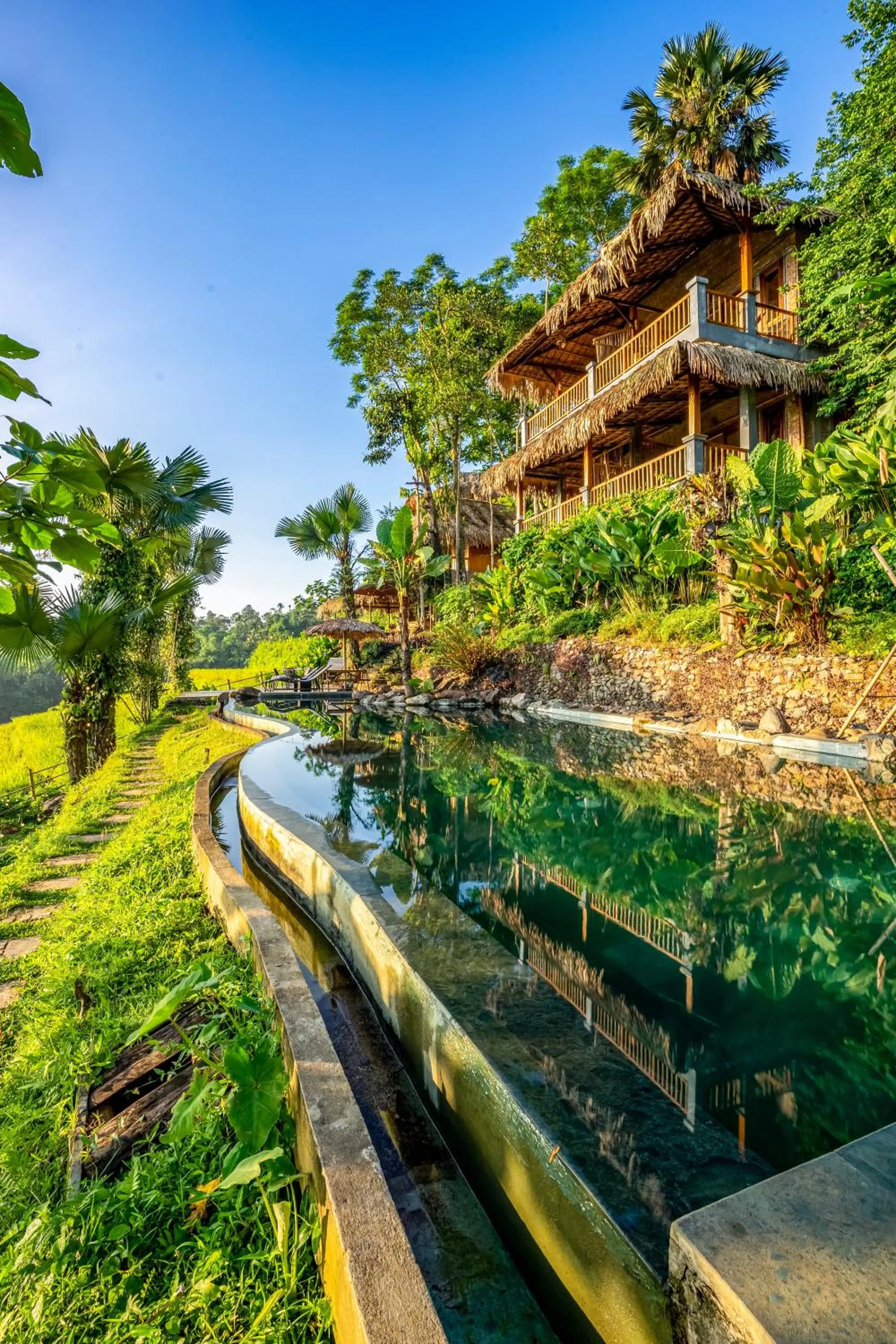 Swimming pool in Puluong Retreat