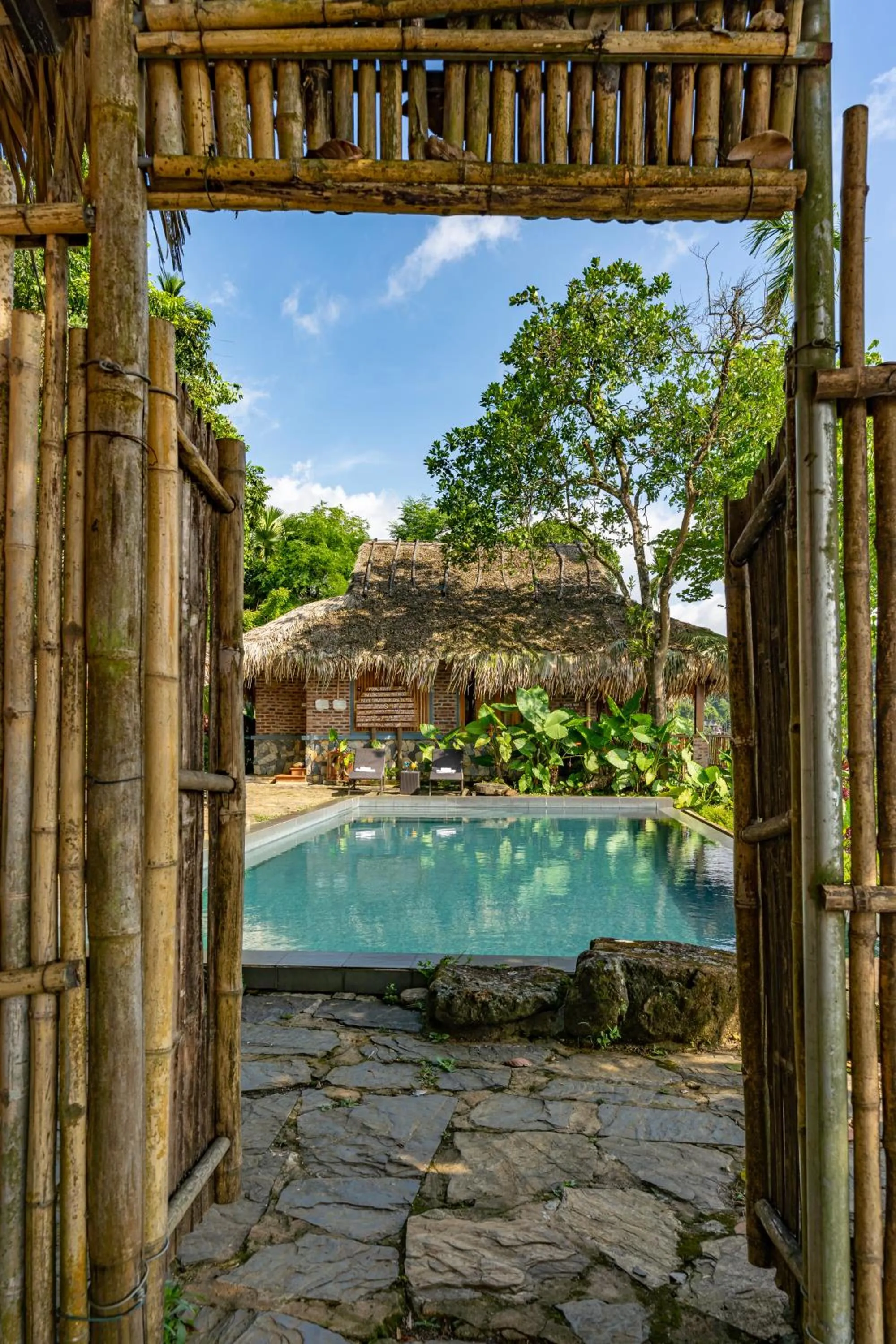 Swimming pool in Puluong Retreat