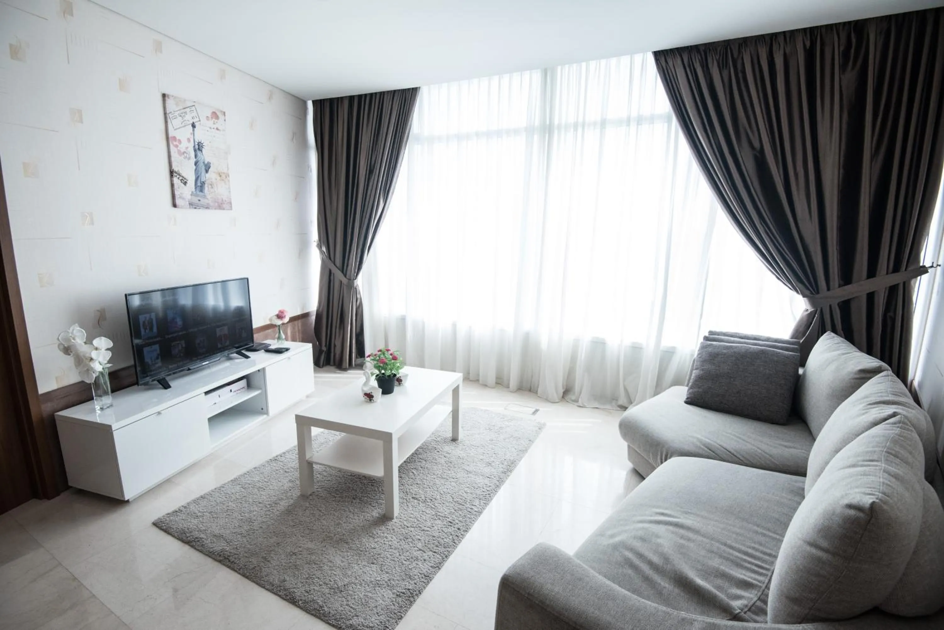 Living room in Vortex KLCC by Luxury Suites Asia