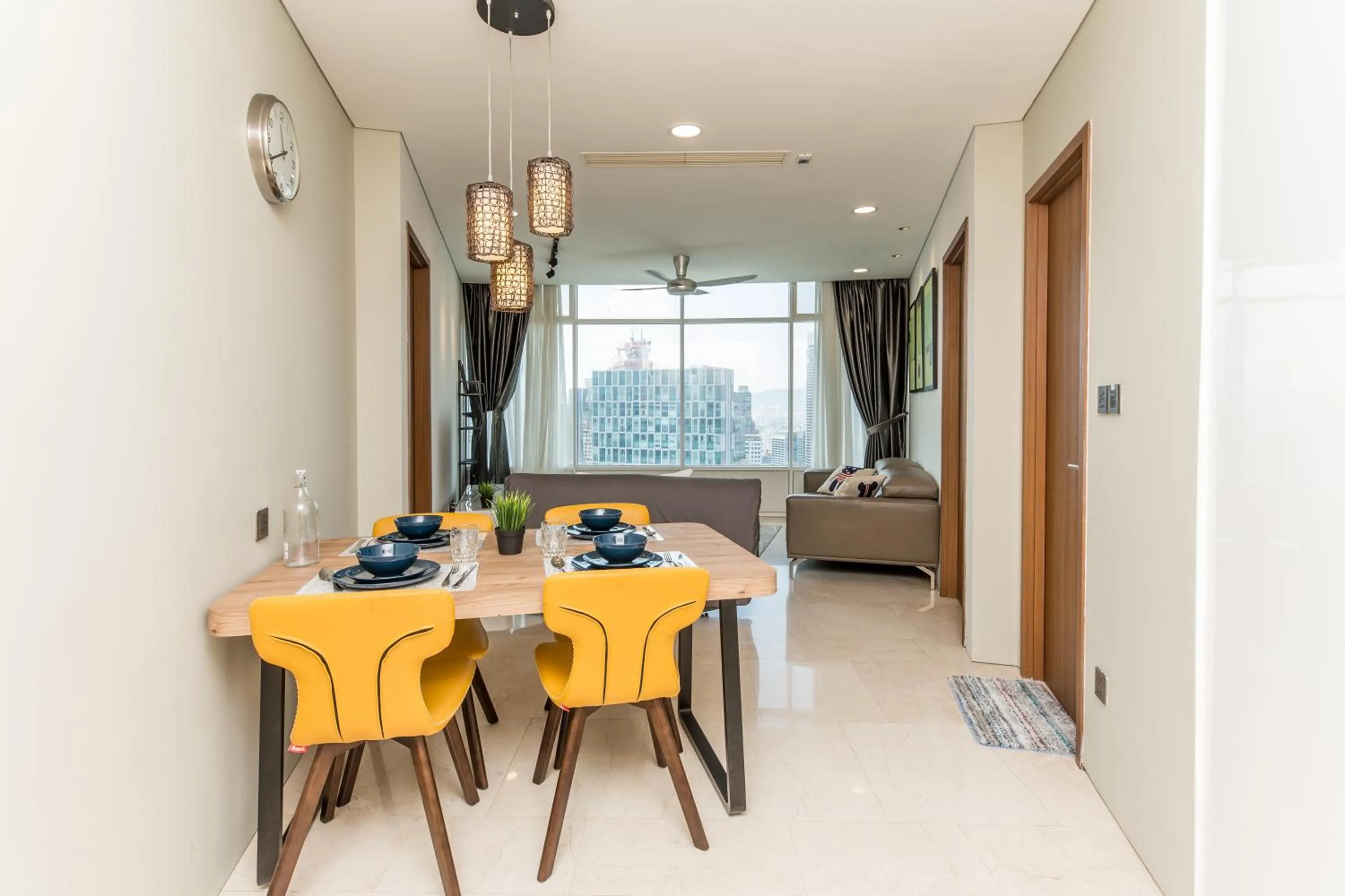 Living room, Bed in Vortex KLCC by Luxury Suites Asia